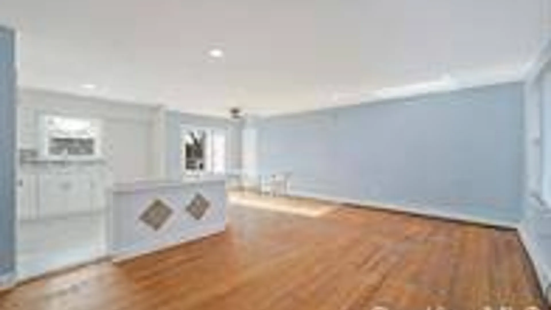 Property at 182 New York Ave, Bayshore, NY 11706 6