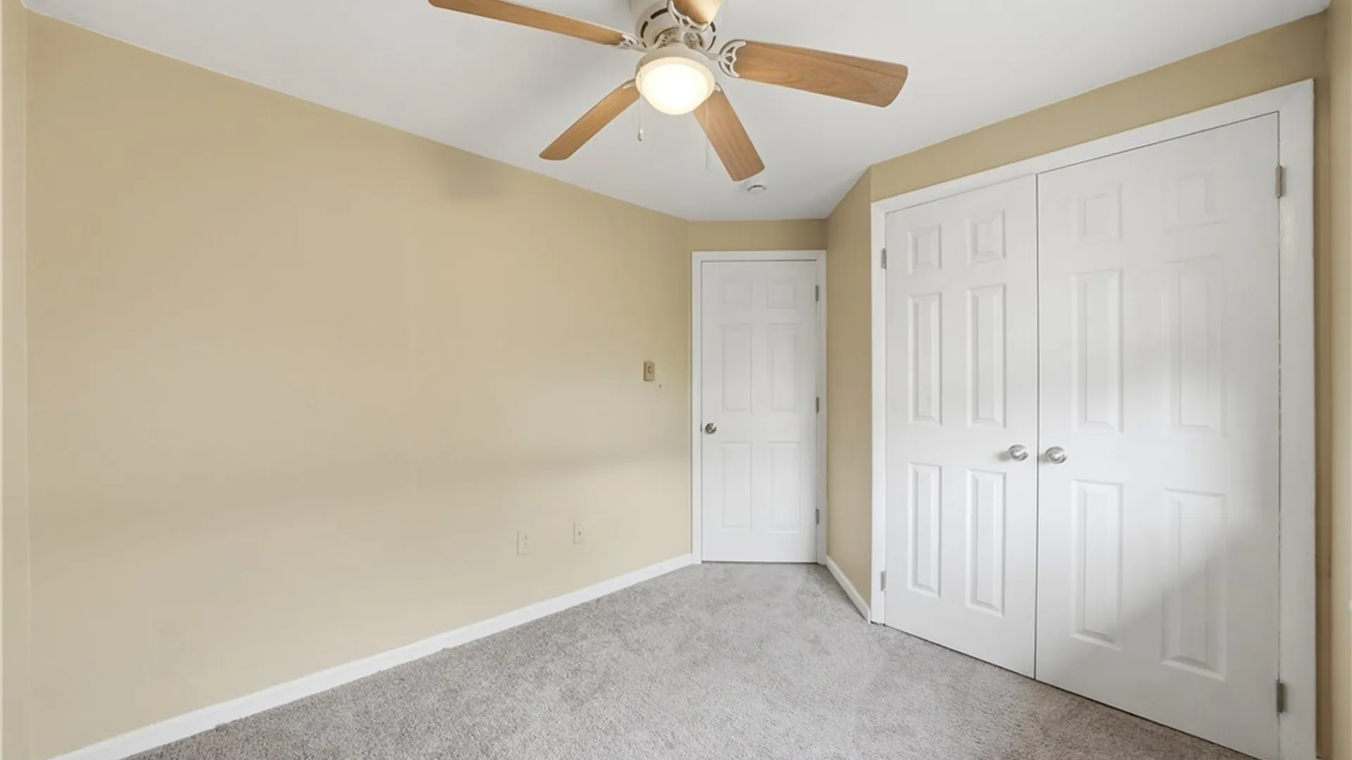 Property at 55 Washington Street, Lockport City, NY 14094 22