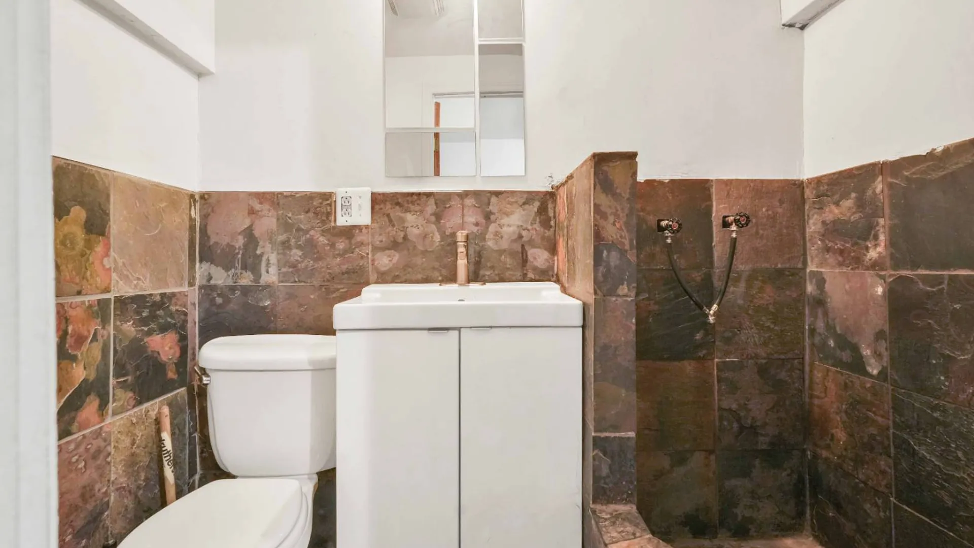 Property at 282 SCHOLES STREET, Brooklyn, NY 11206 14