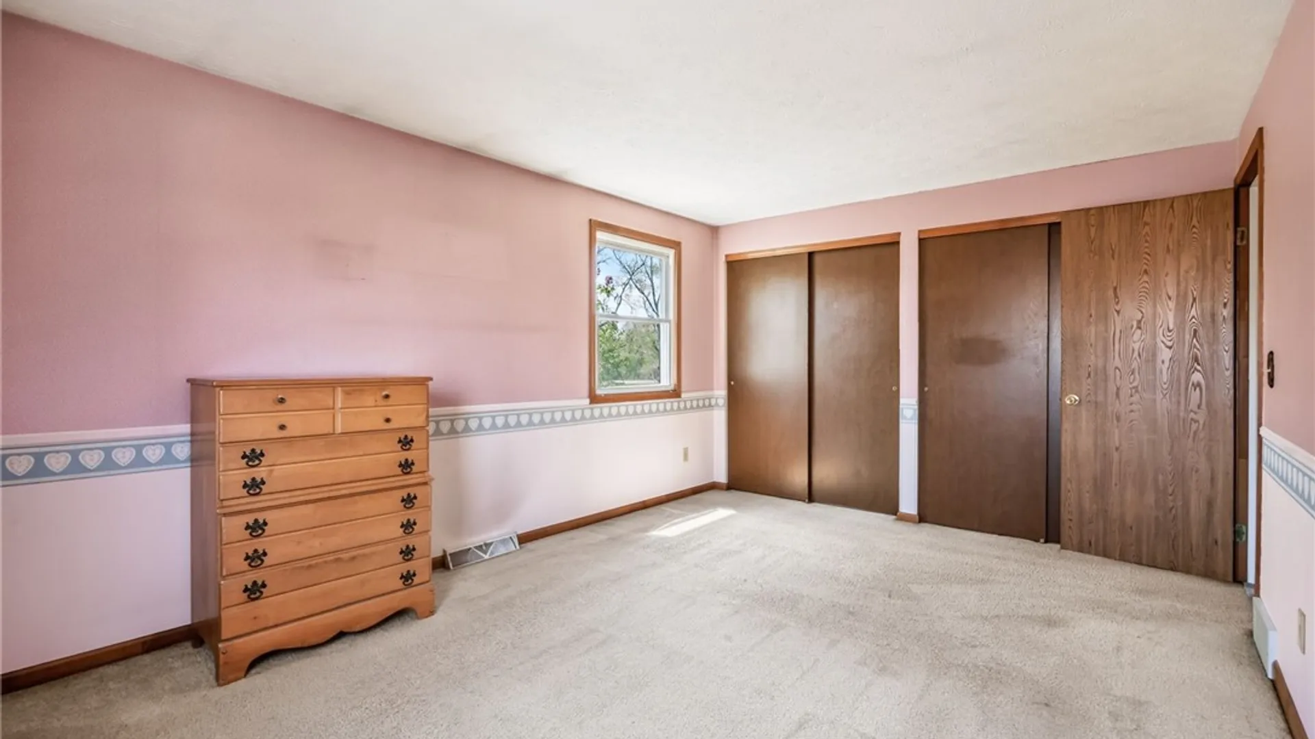 Property at 383 Pebbleview Drive, Greece, NY 14612 14