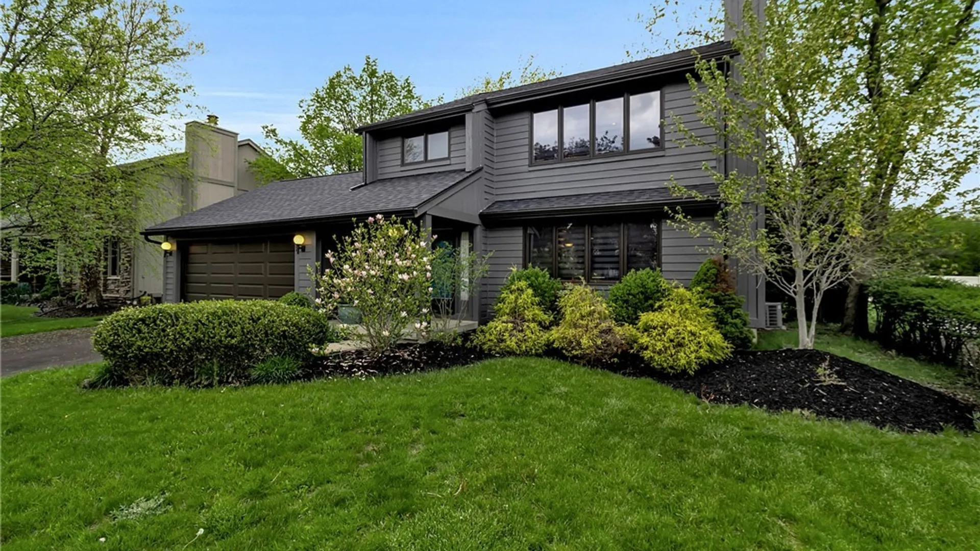 Property at 62 Rue Madeleine, Amherst, NY 14221 9