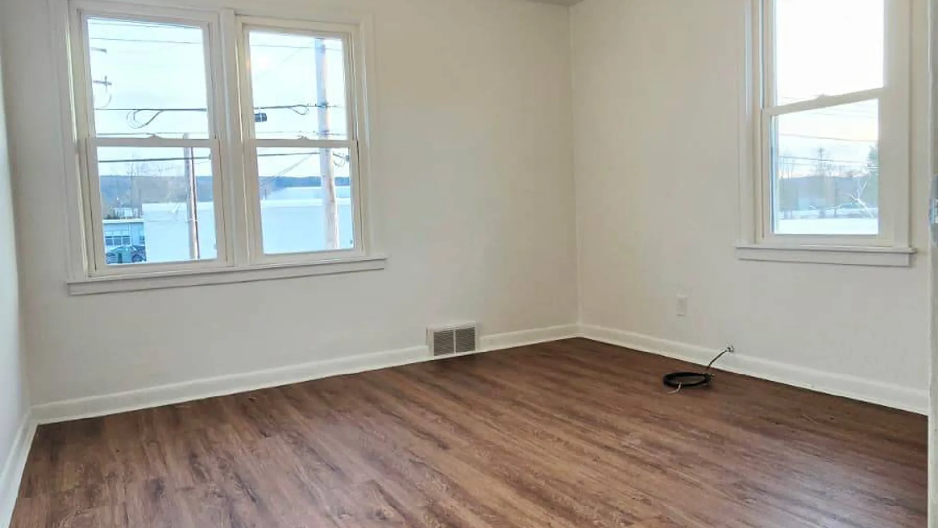 Property at 725 DICKSON ST, Endicott, NY 13760 14