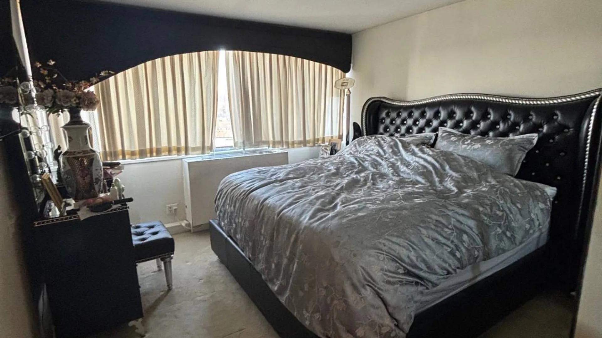 Property at 1 Bay Club Dr, Bayside, NY 11360 12