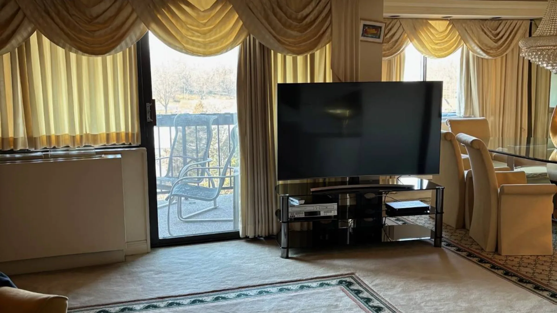 Property at 1 Bay Club Dr, Bayside, NY 11360 9