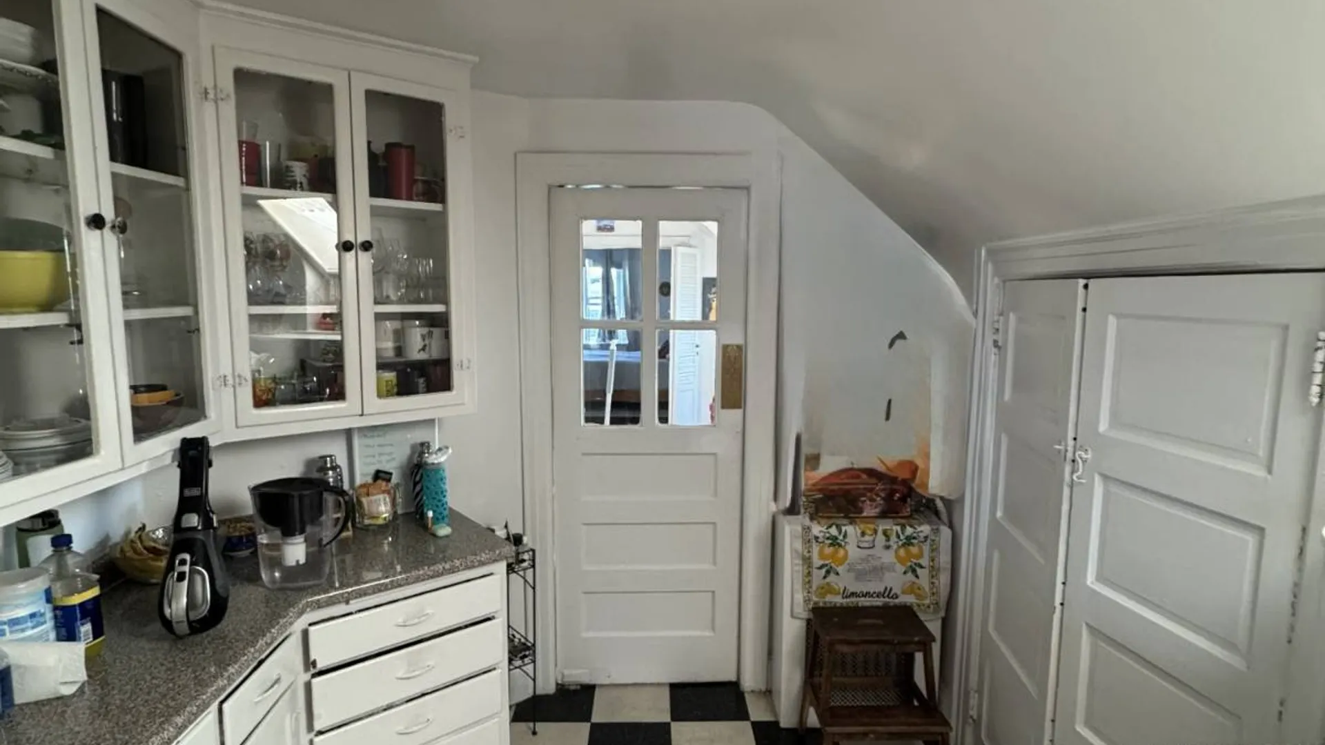 Property at 10515 27th Avenue, East Elmhurst, NY 11369 26