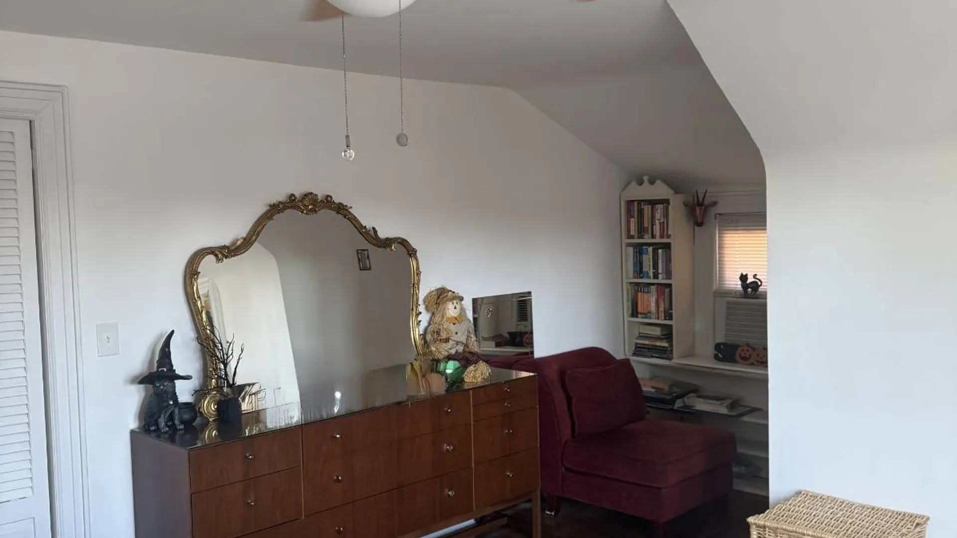 Property at 10515 27th Avenue, East Elmhurst, NY 11369 29