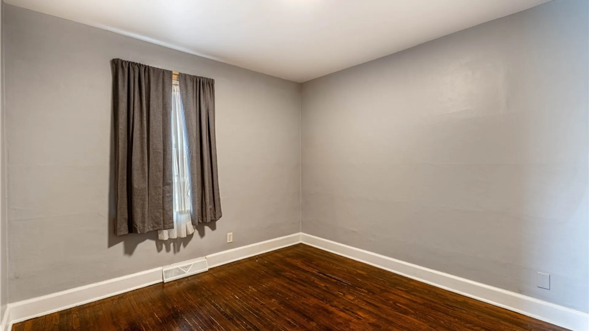 Property at 600 Englewood Avenue, Tonawanda, NY 14223 18