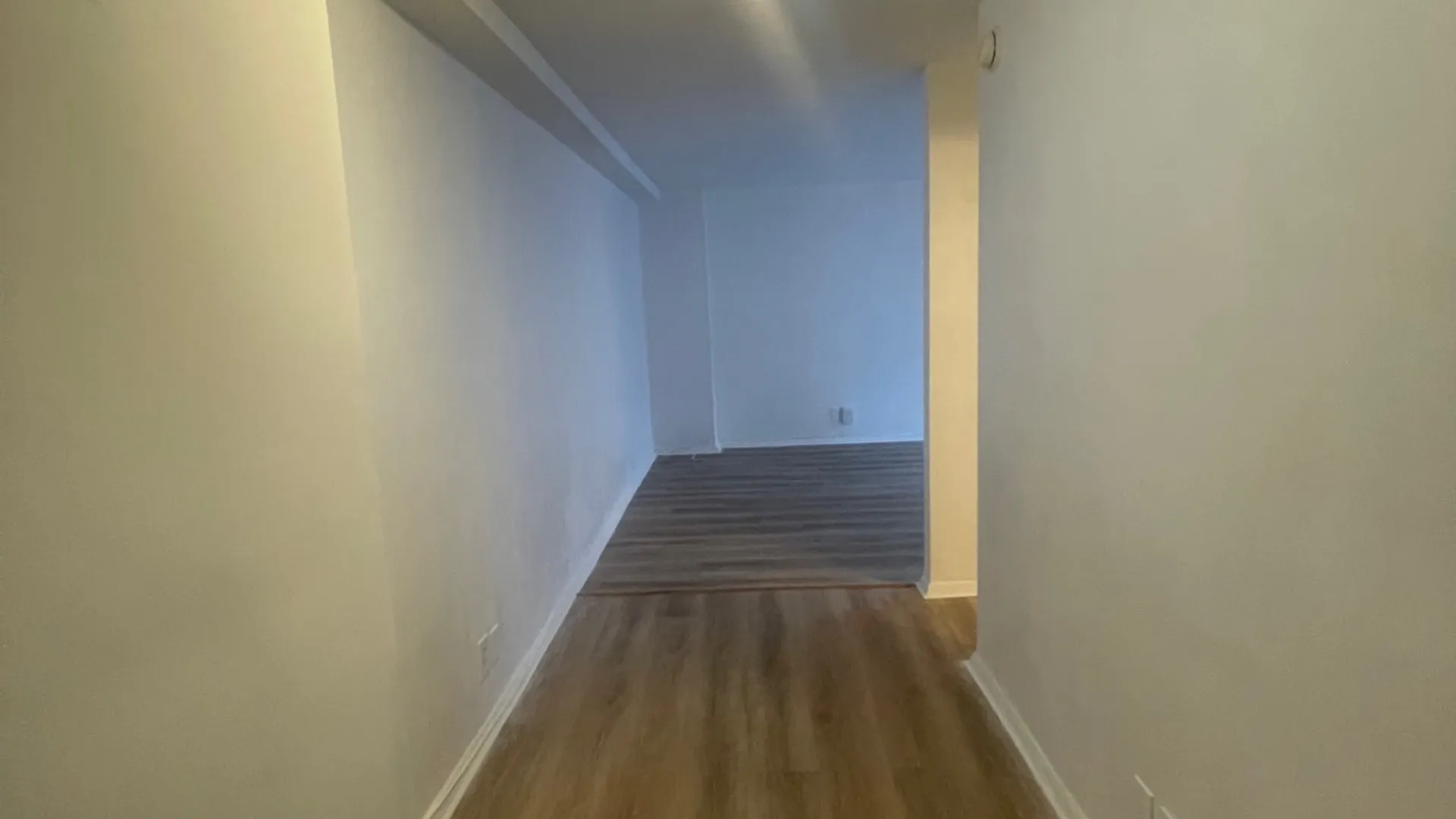 Property at 40 brighton 1 Road, Brooklyn, NY 11235 10