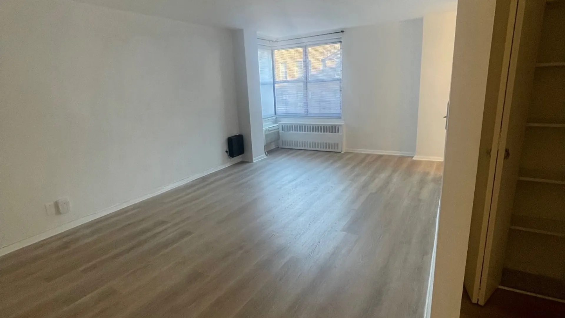Property at 40 brighton 1 Road, Brooklyn, NY 11235 9