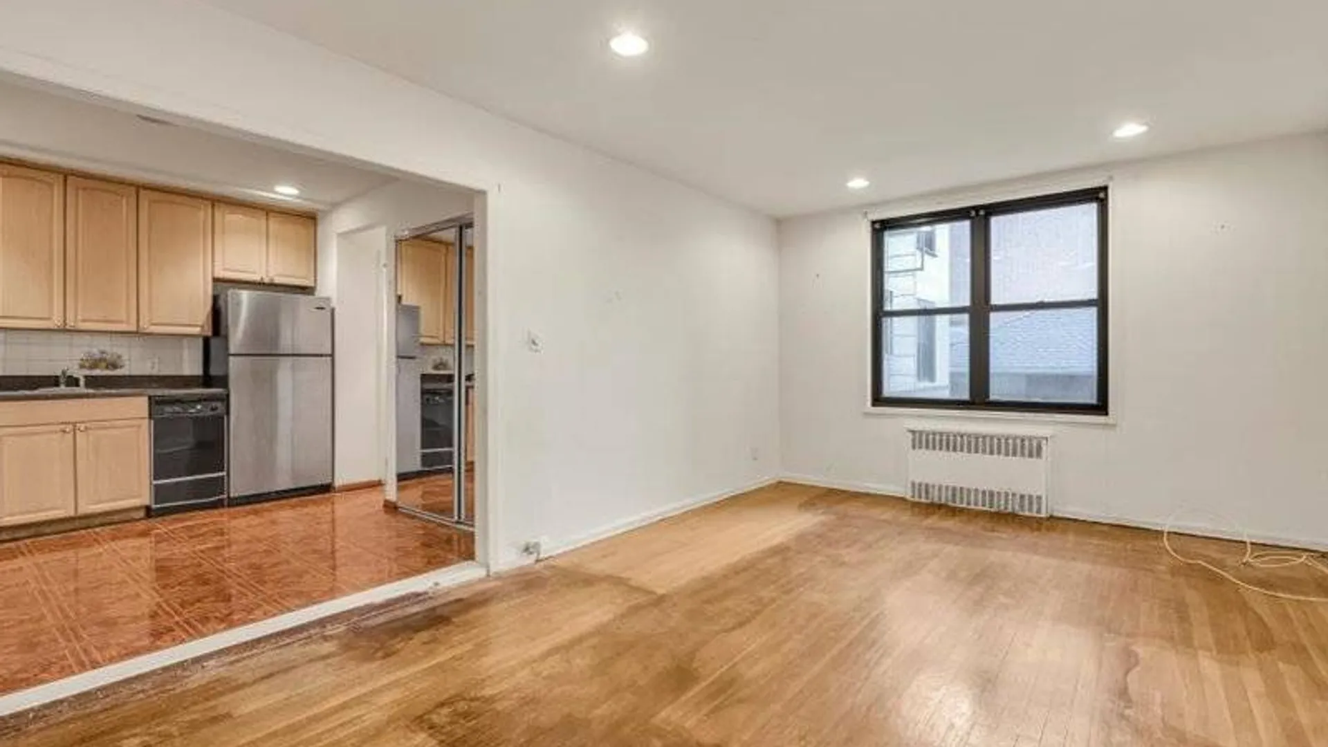 Property at 2 West End Ave, Brooklyn, NY 11235 3