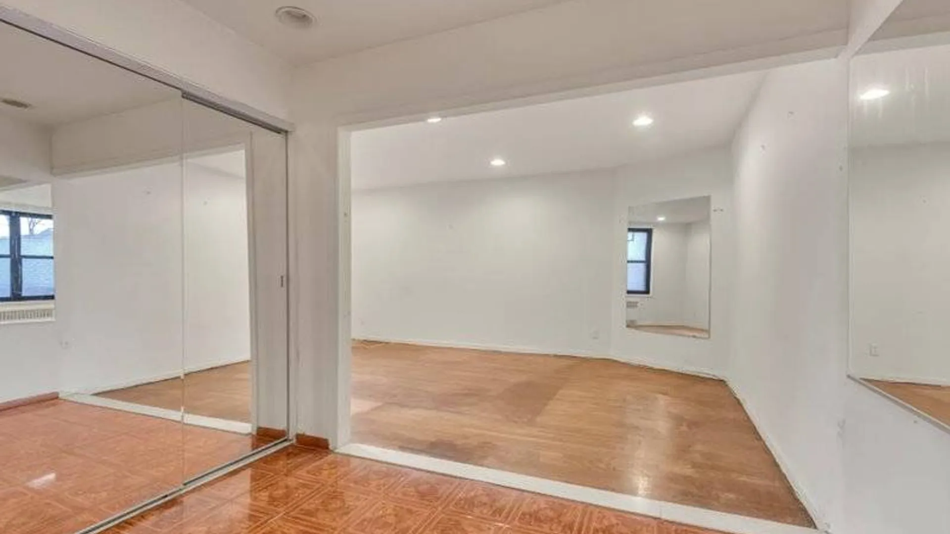 Property at 2 West End Ave, Brooklyn, NY 11235 6
