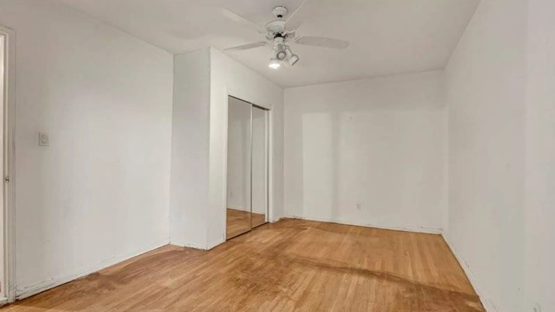 Property at 2 West End Ave, Brooklyn, NY 11235 8