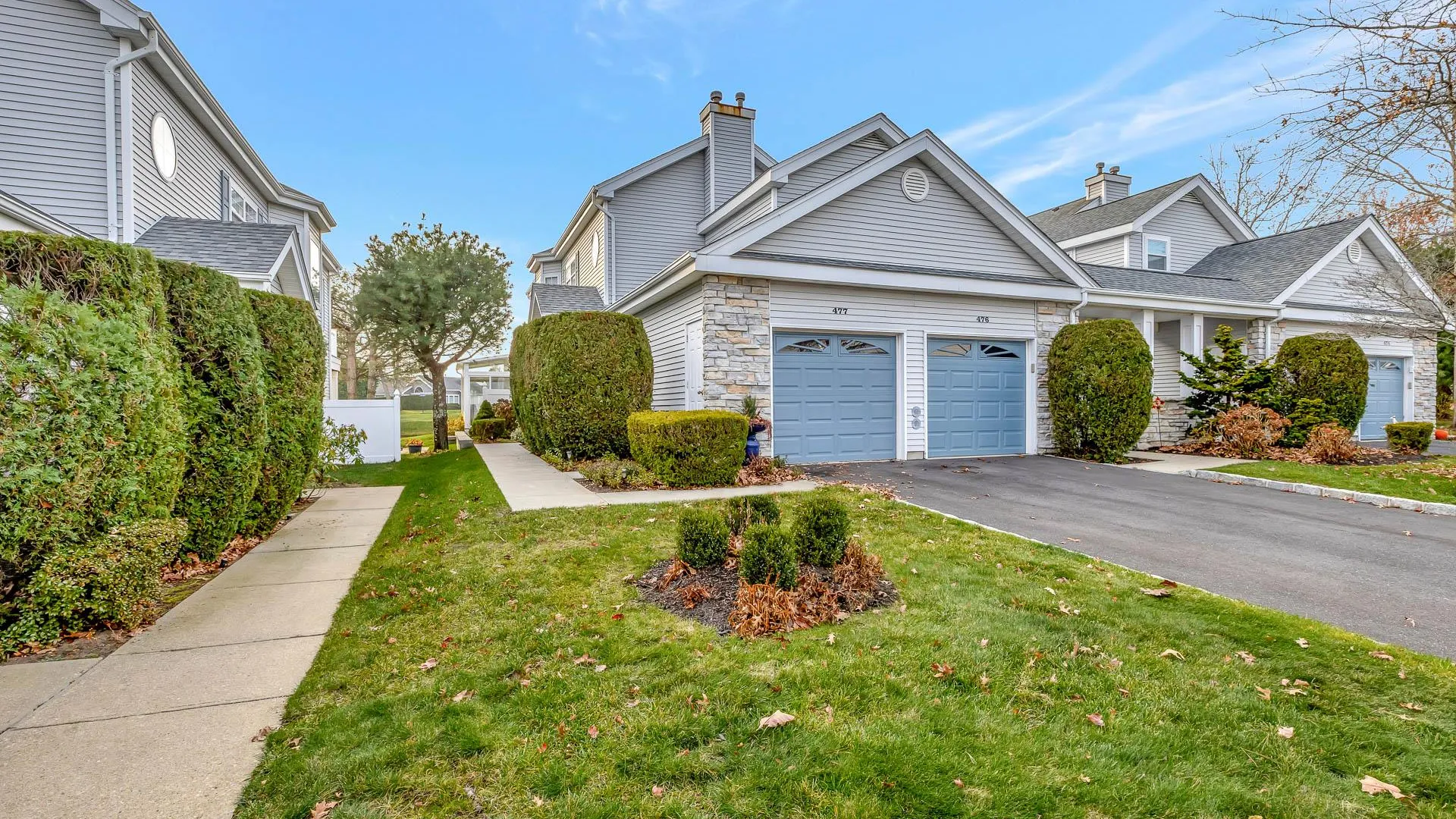 Property at 477 Woodscreek Court, Moriches, NY 11955 4