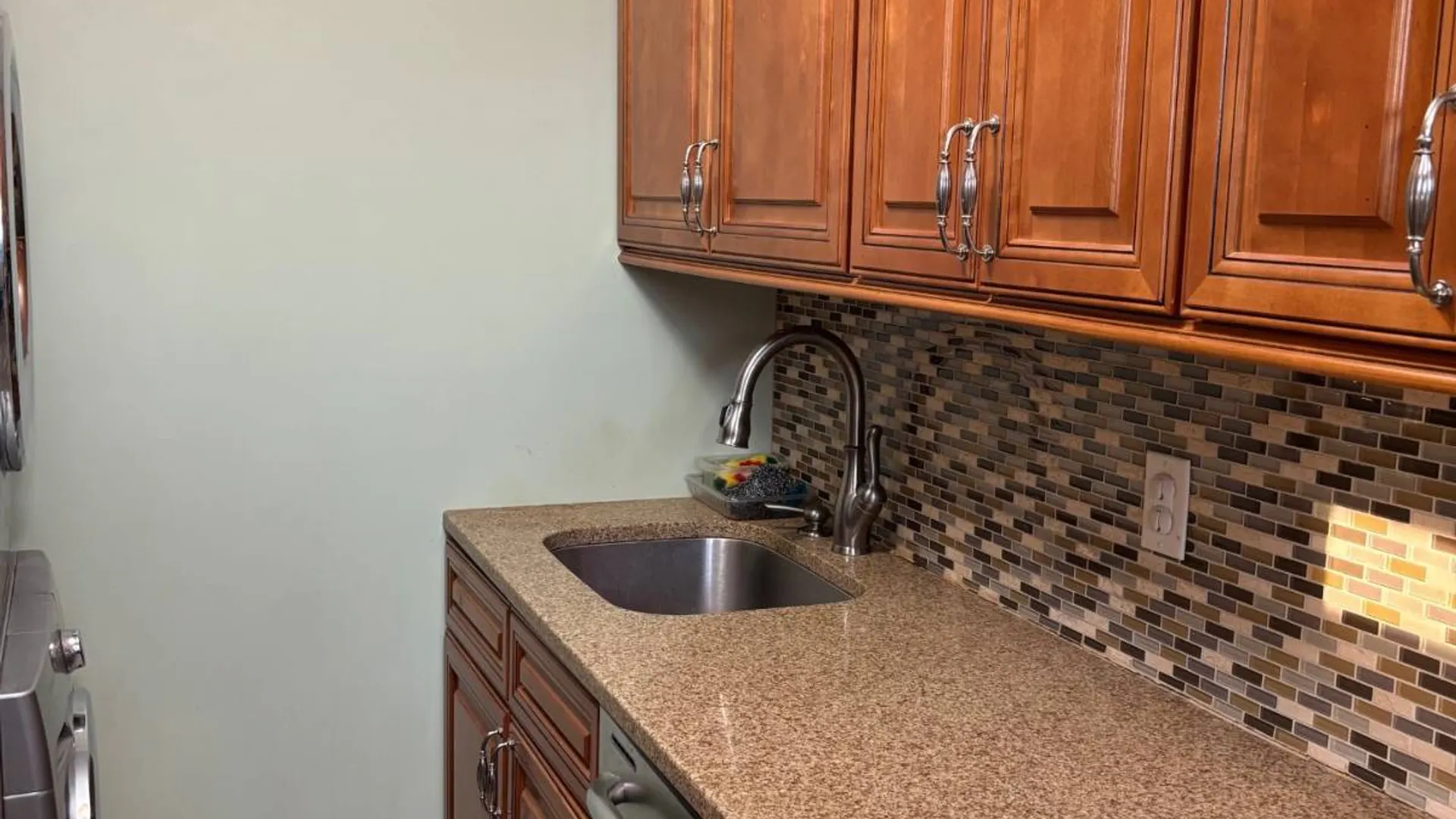 Property at 199-15 21 ave, Whitestone, NY 11357 7