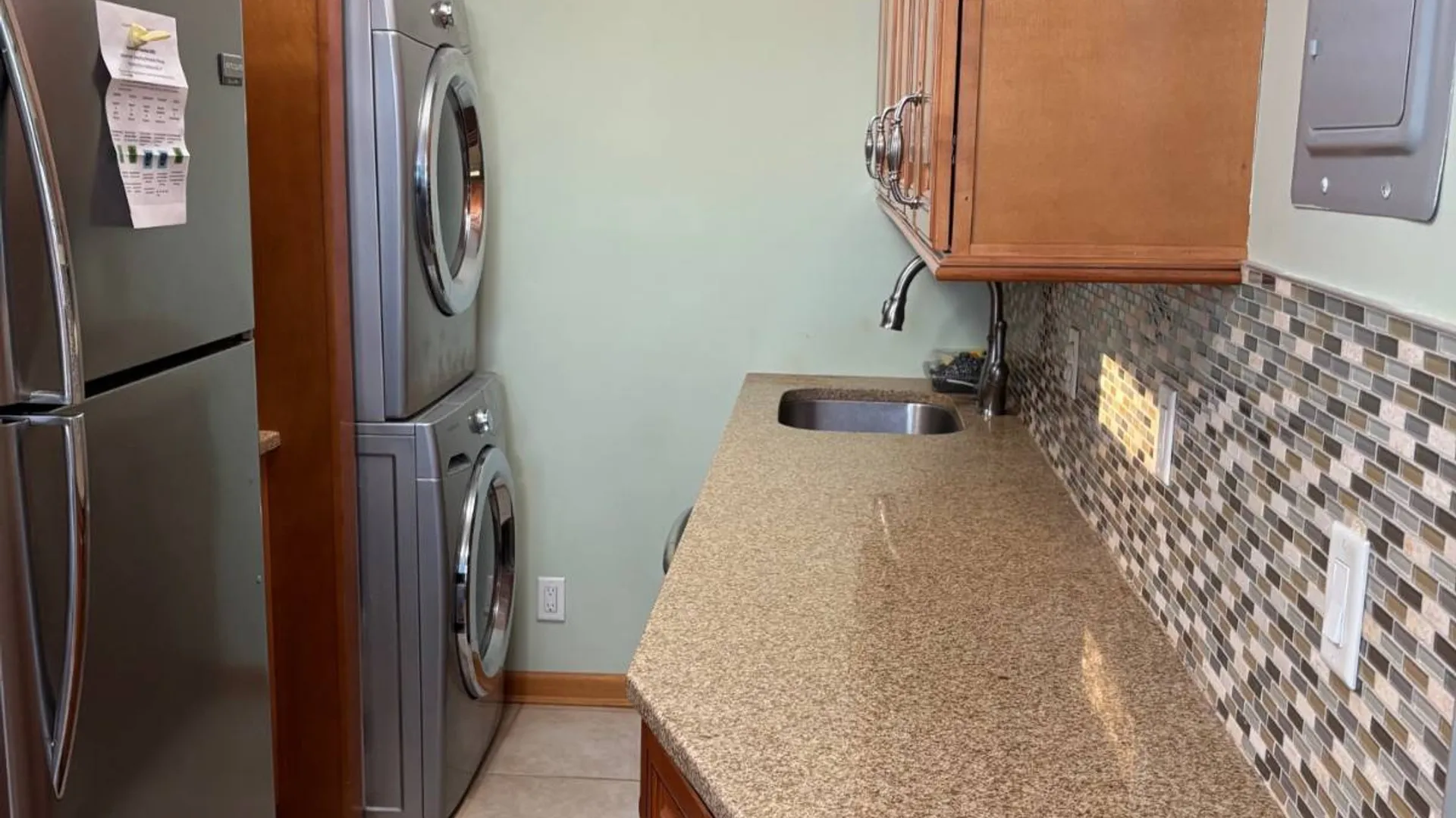 Property at 199-15 21 ave, Whitestone, NY 11357 9