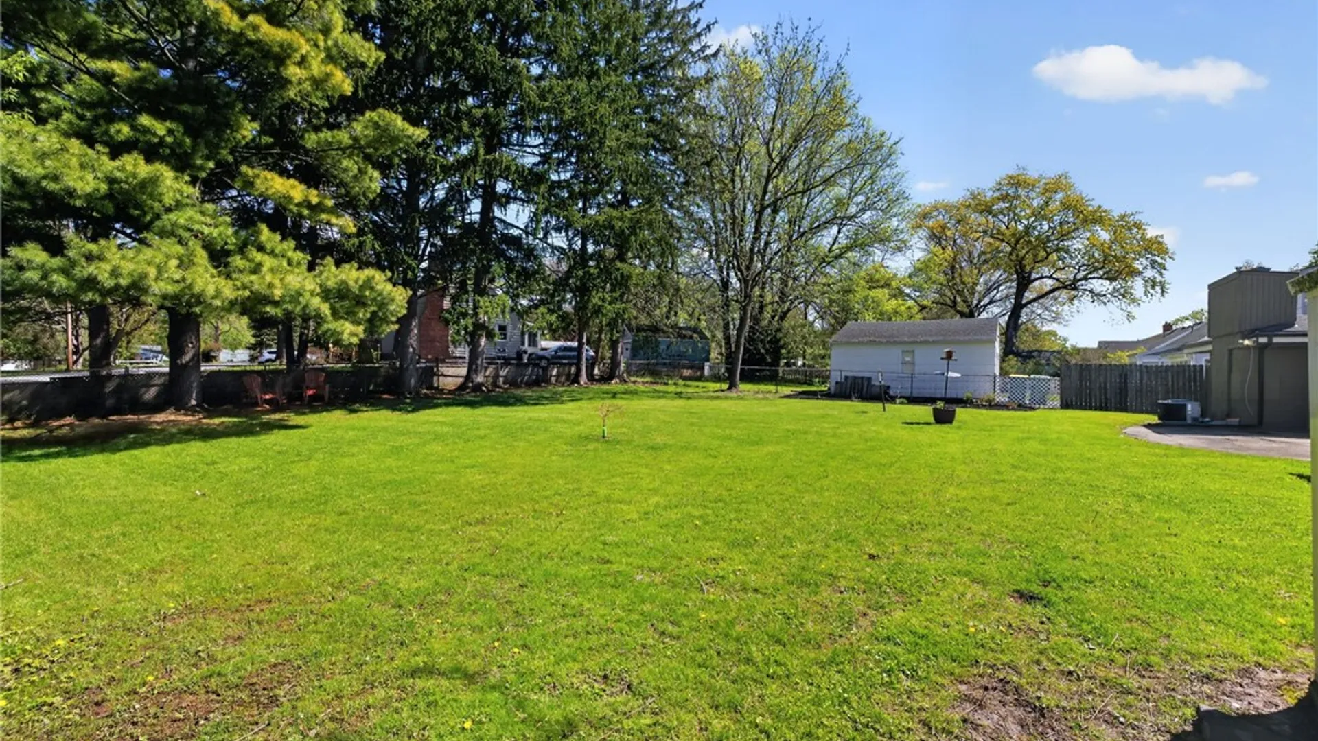 Property at 22 Riverview Heights, Henrietta, NY 14623 32