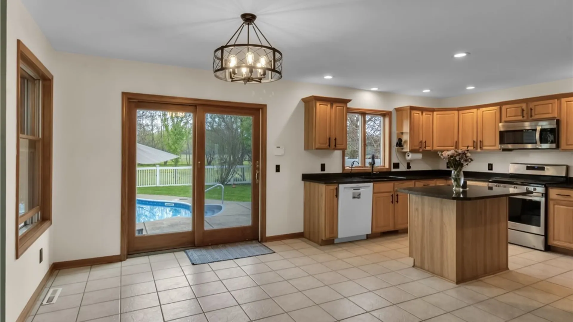 Property at 5435 Mapleton Road, Pendleton, NY 14094 9