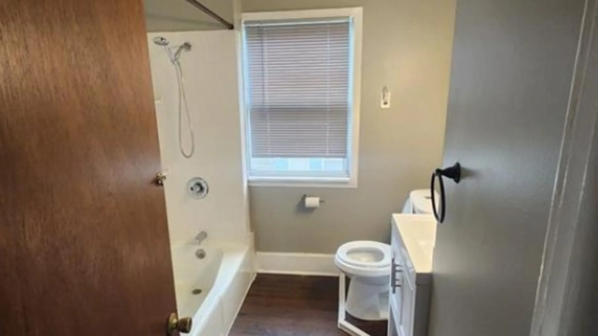 Property at 43 Nason Parkway, Lackawanna, NY 14218 4