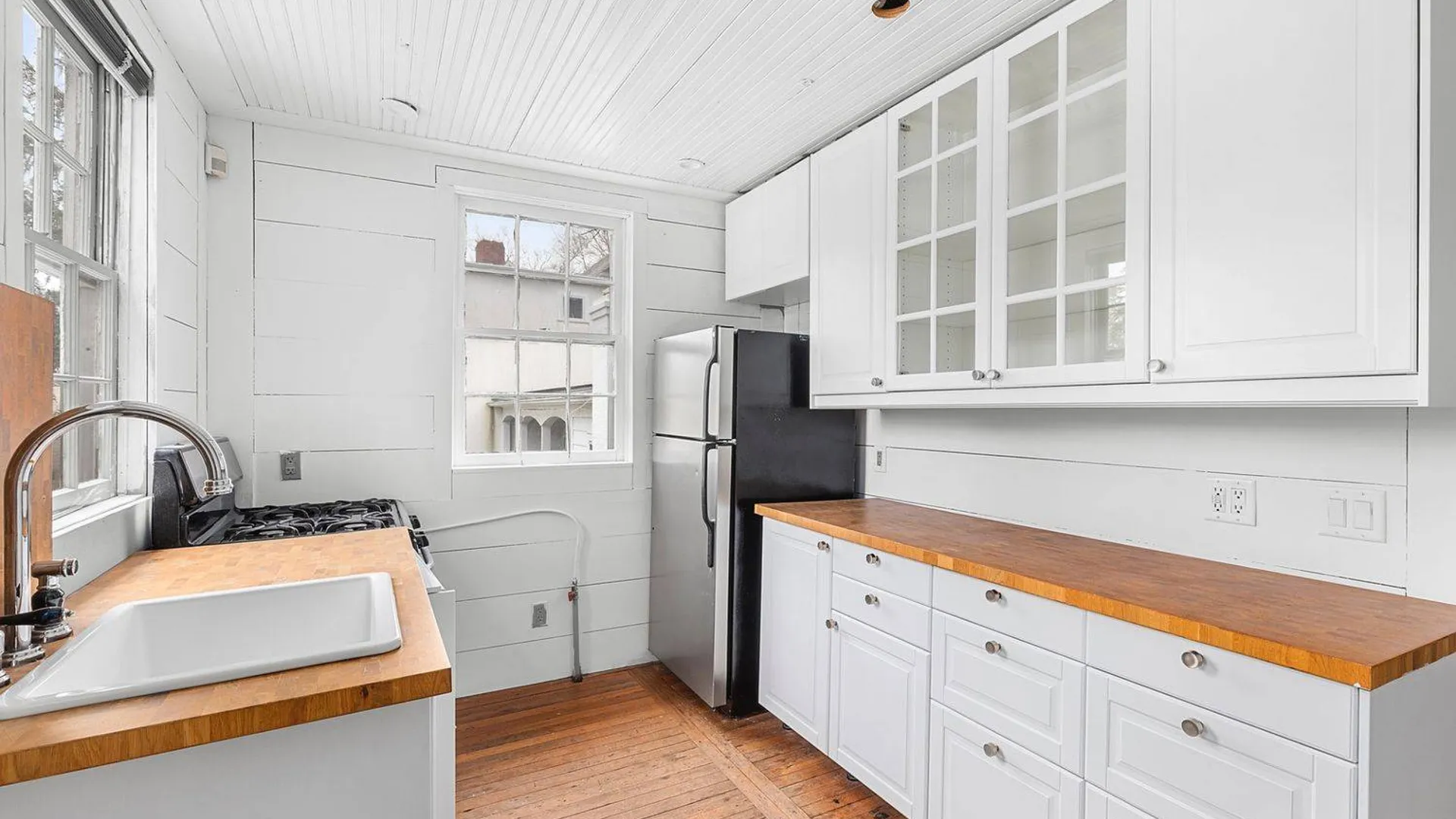 Property at 3 Madison Street, Unit 2, Sag Harbor, NY 11963 4