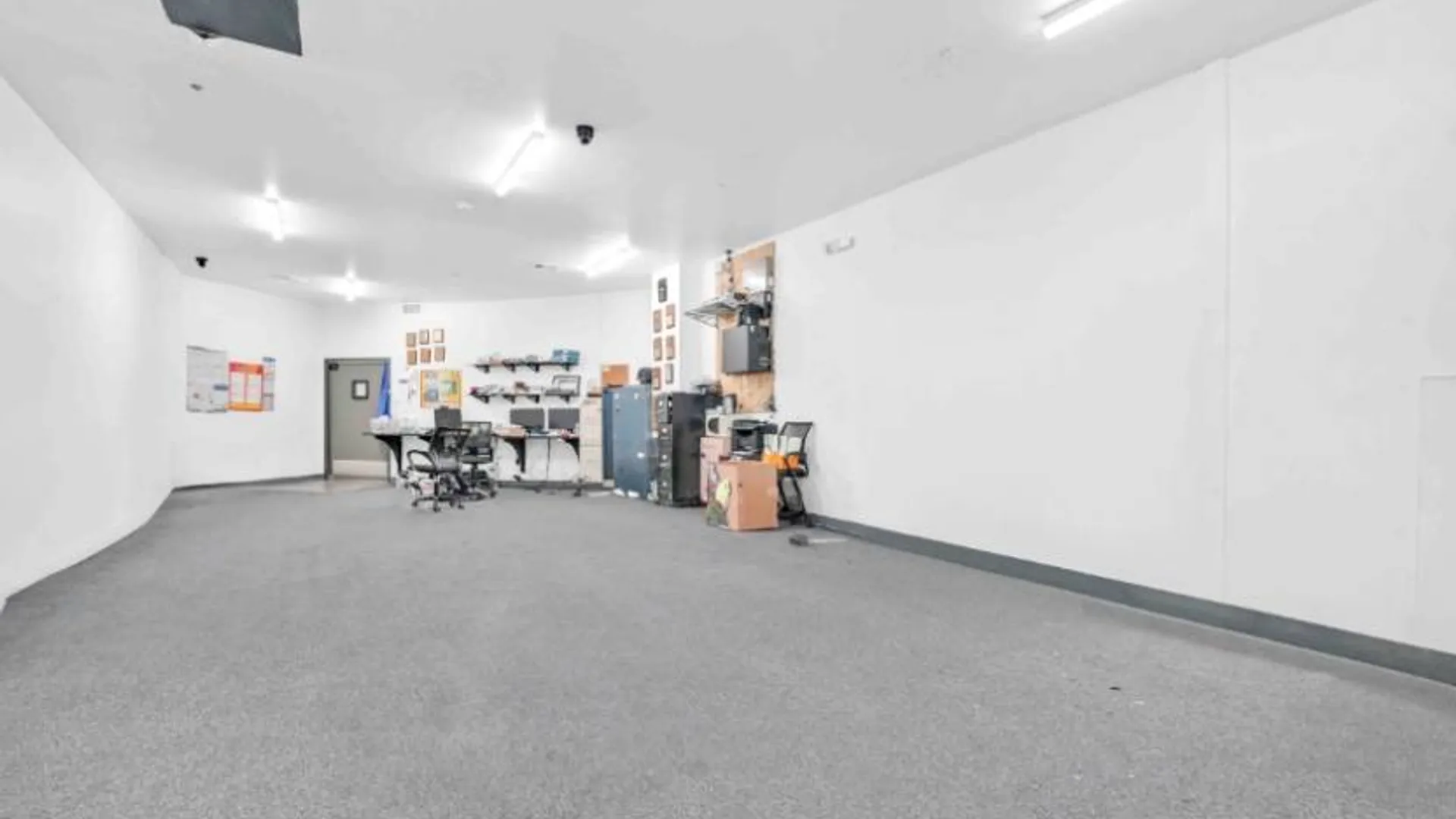 Property at 5652 Myrtle Avenue, Ridgewood, NY 11385 9
