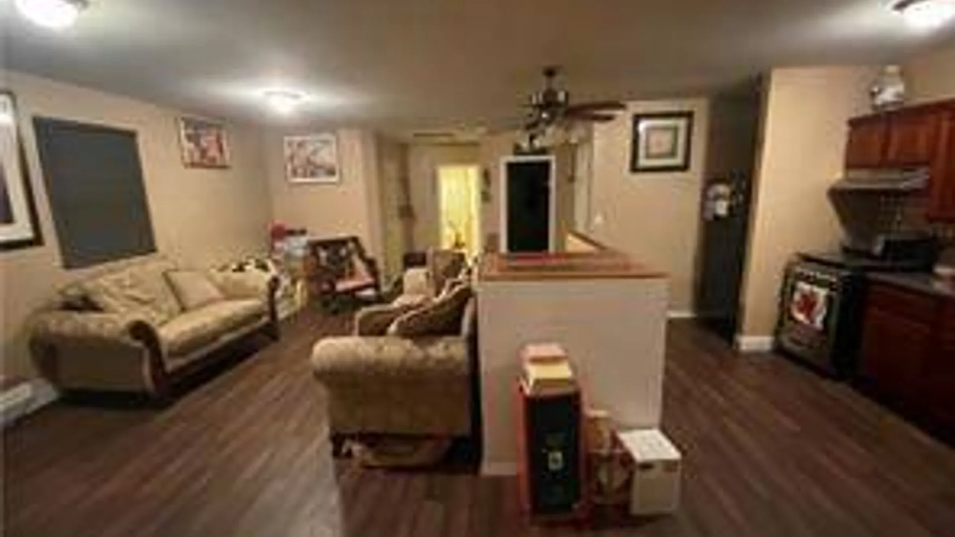Property at 921 Nugent Ave, Staten Island, NY 10306 3