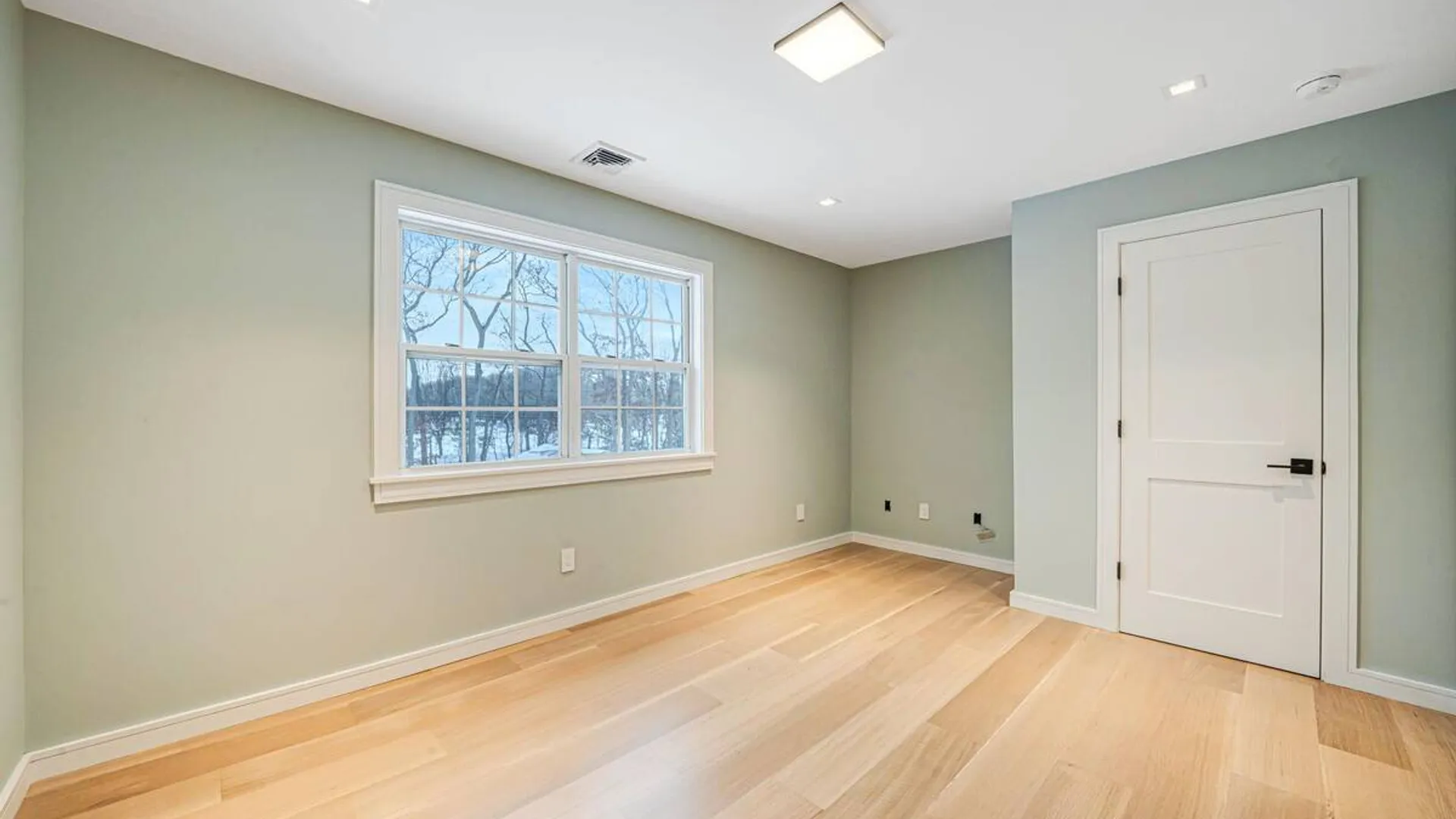 Property at 7 Sander Court, Middle Island, NY 11953 24