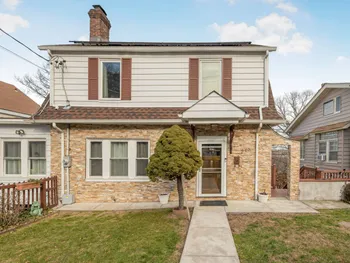 Property at 248 Rockne Rd, Yonkers, NY 10701