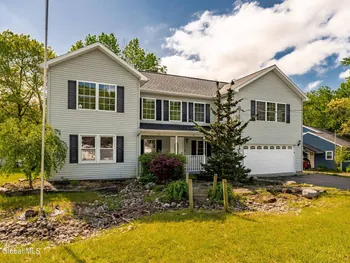 Property at 7116 Fuller Station Rd, Schenectady, NY 12303