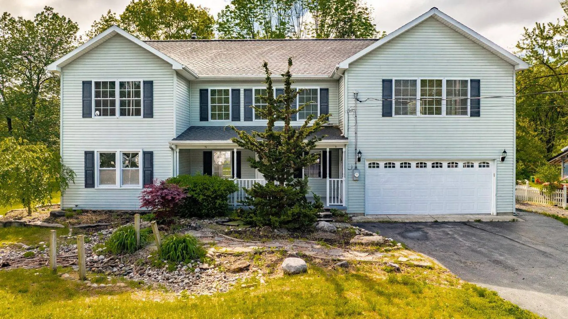 Property at 7116 Fuller Station Rd, Schenectady, NY 12303 2