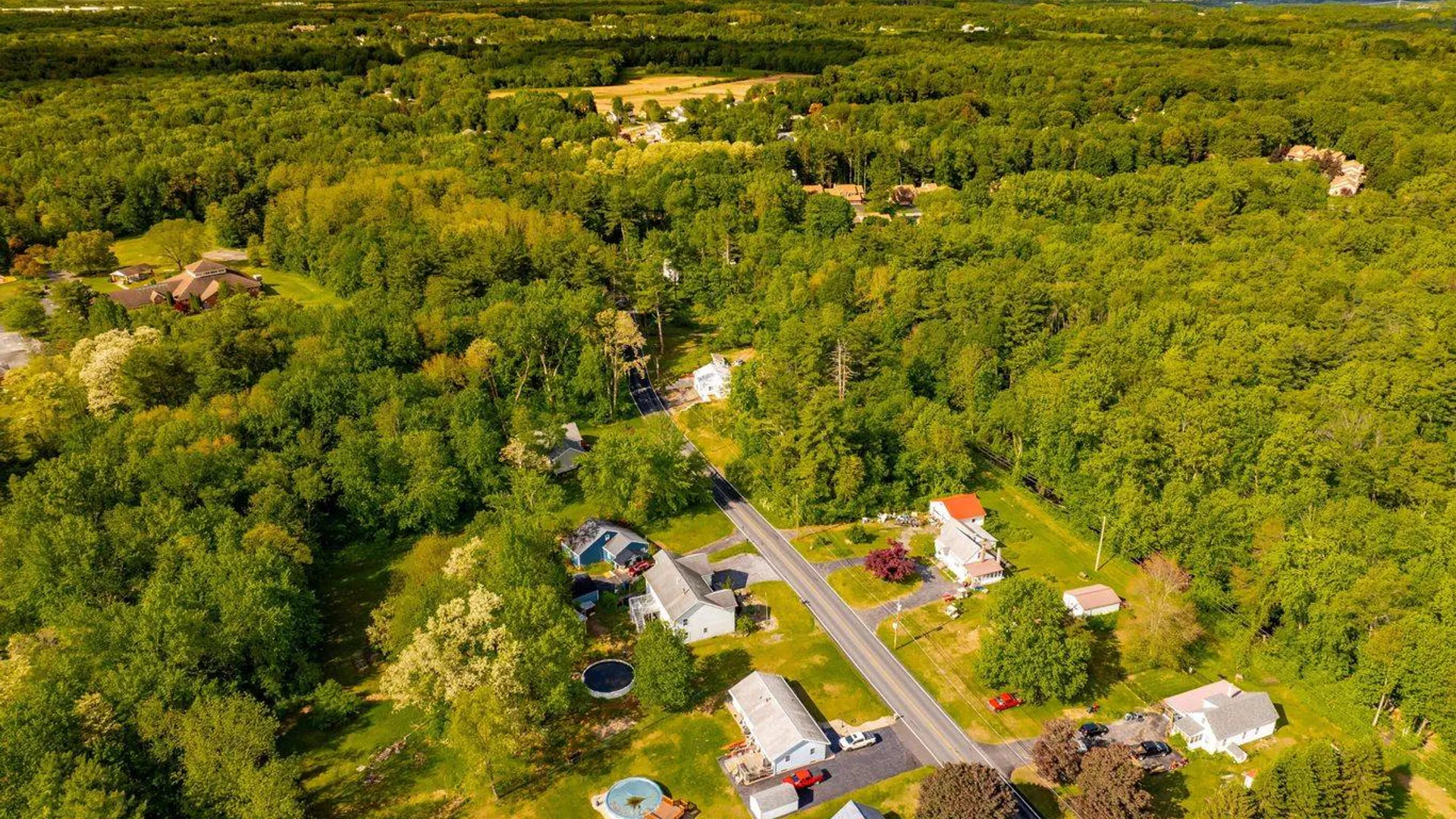 Property at 7116 Fuller Station Rd, Schenectady, NY 12303 22