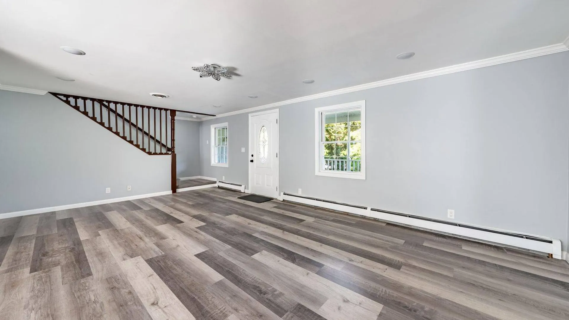 Property at 7116 Fuller Station Rd, Schenectady, NY 12303 8