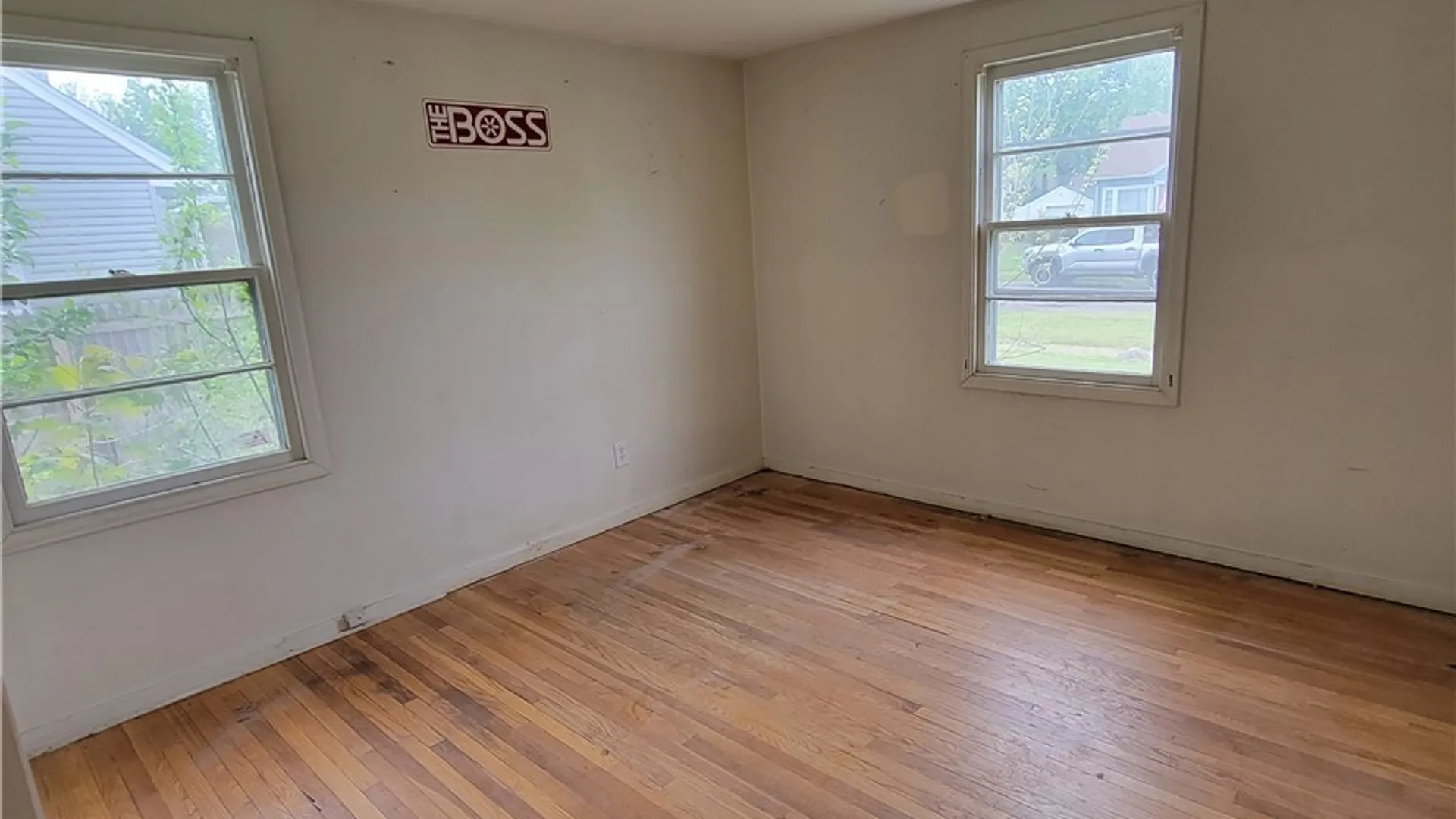 Property at 207 Brooklea Drive, Syracuse, NY 13207 12