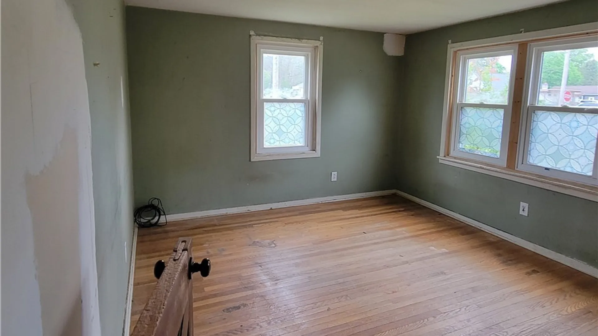 Property at 207 Brooklea Drive, Syracuse, NY 13207 13