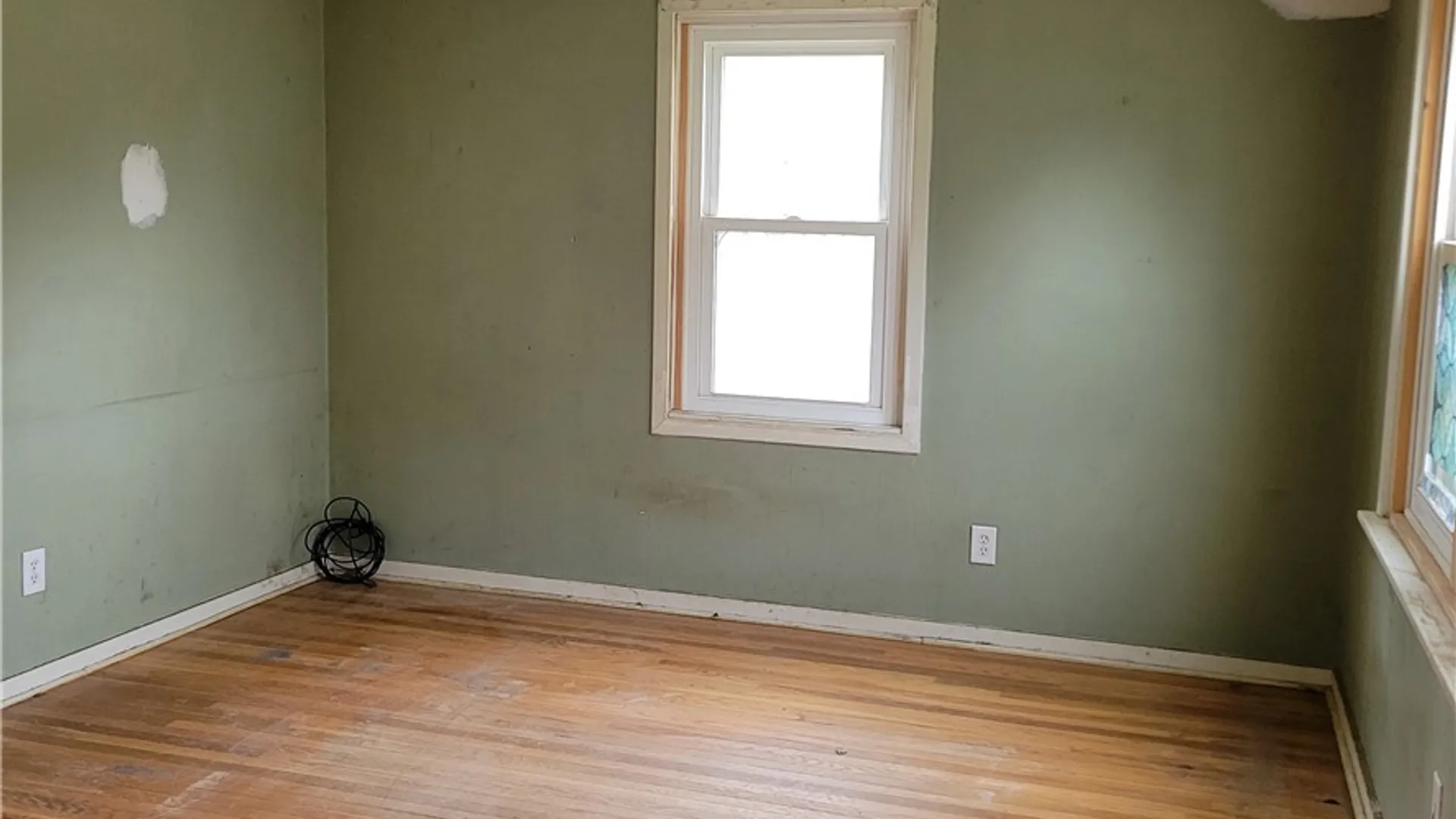 Property at 207 Brooklea Drive, Syracuse, NY 13207 15