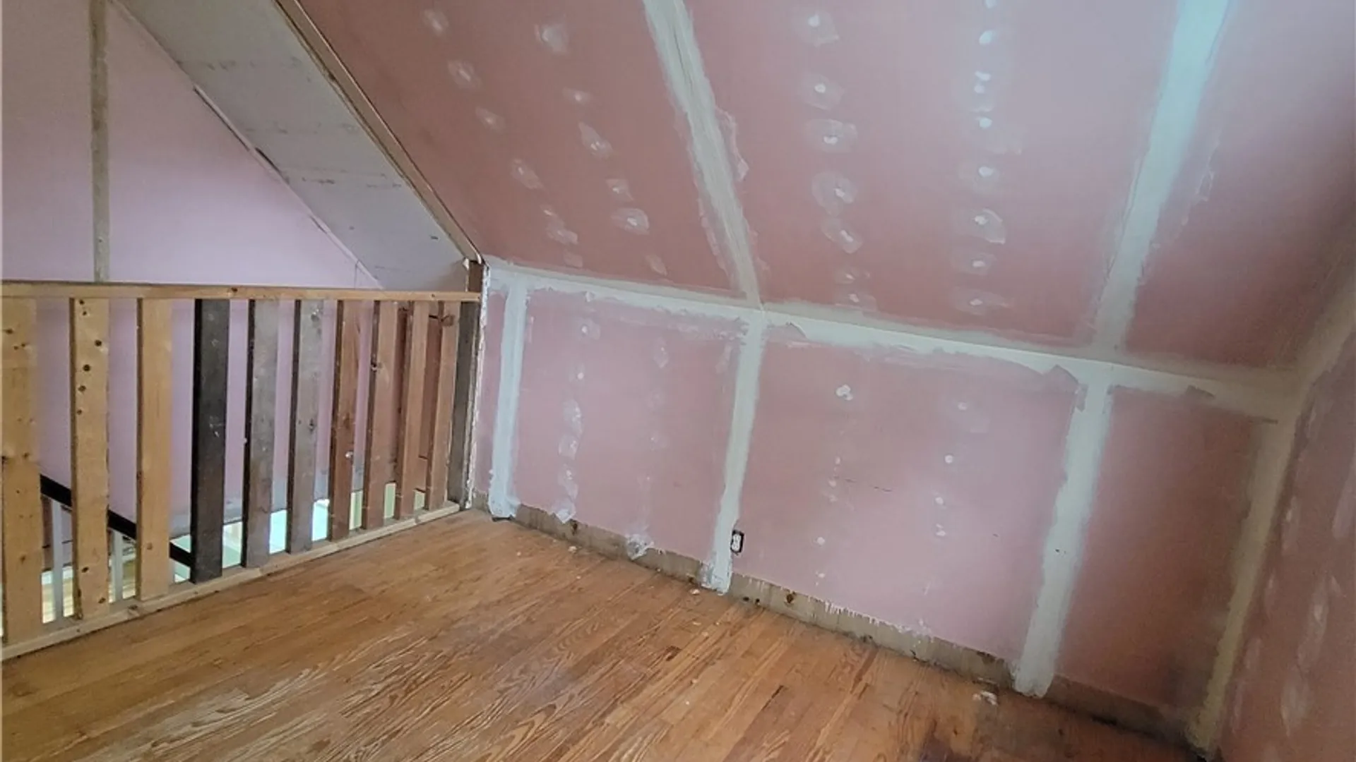 Property at 207 Brooklea Drive, Syracuse, NY 13207 18