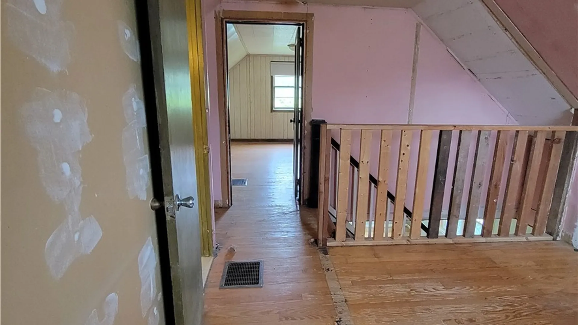 Property at 207 Brooklea Drive, Syracuse, NY 13207 19