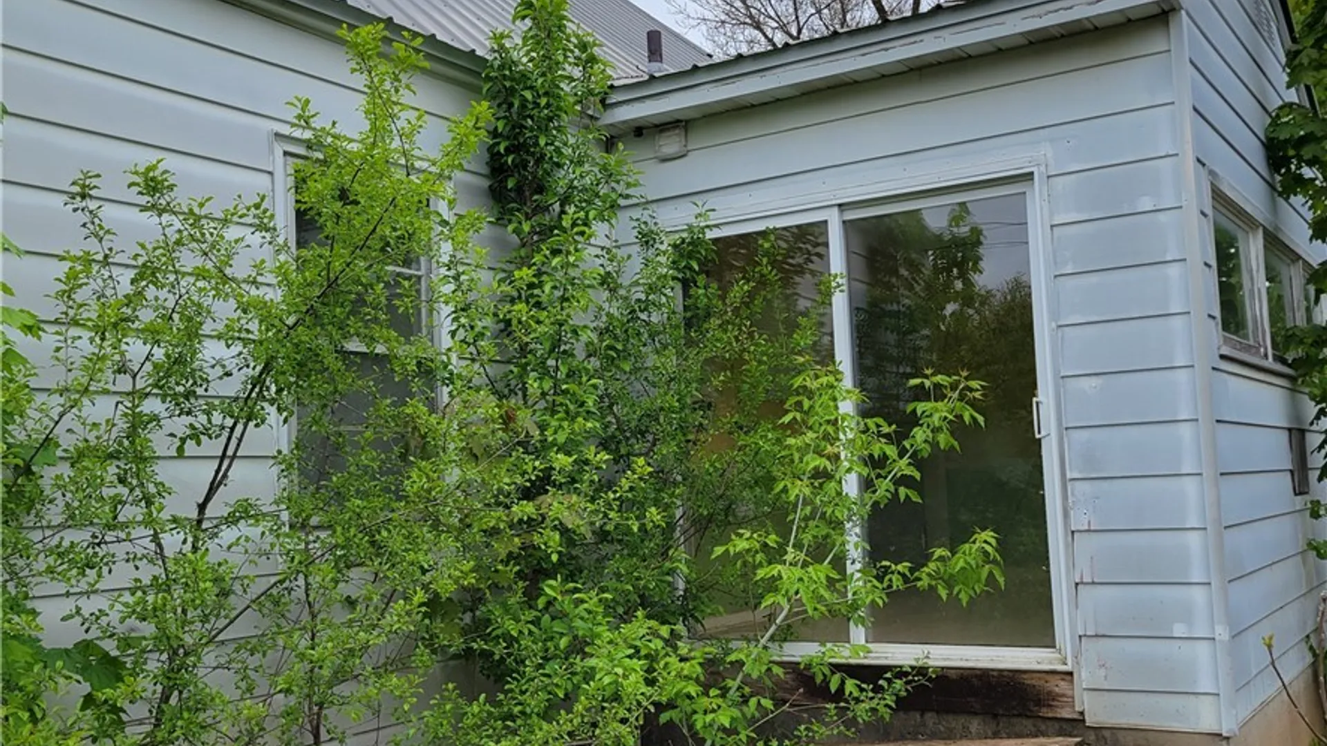 Property at 207 Brooklea Drive, Syracuse, NY 13207 27