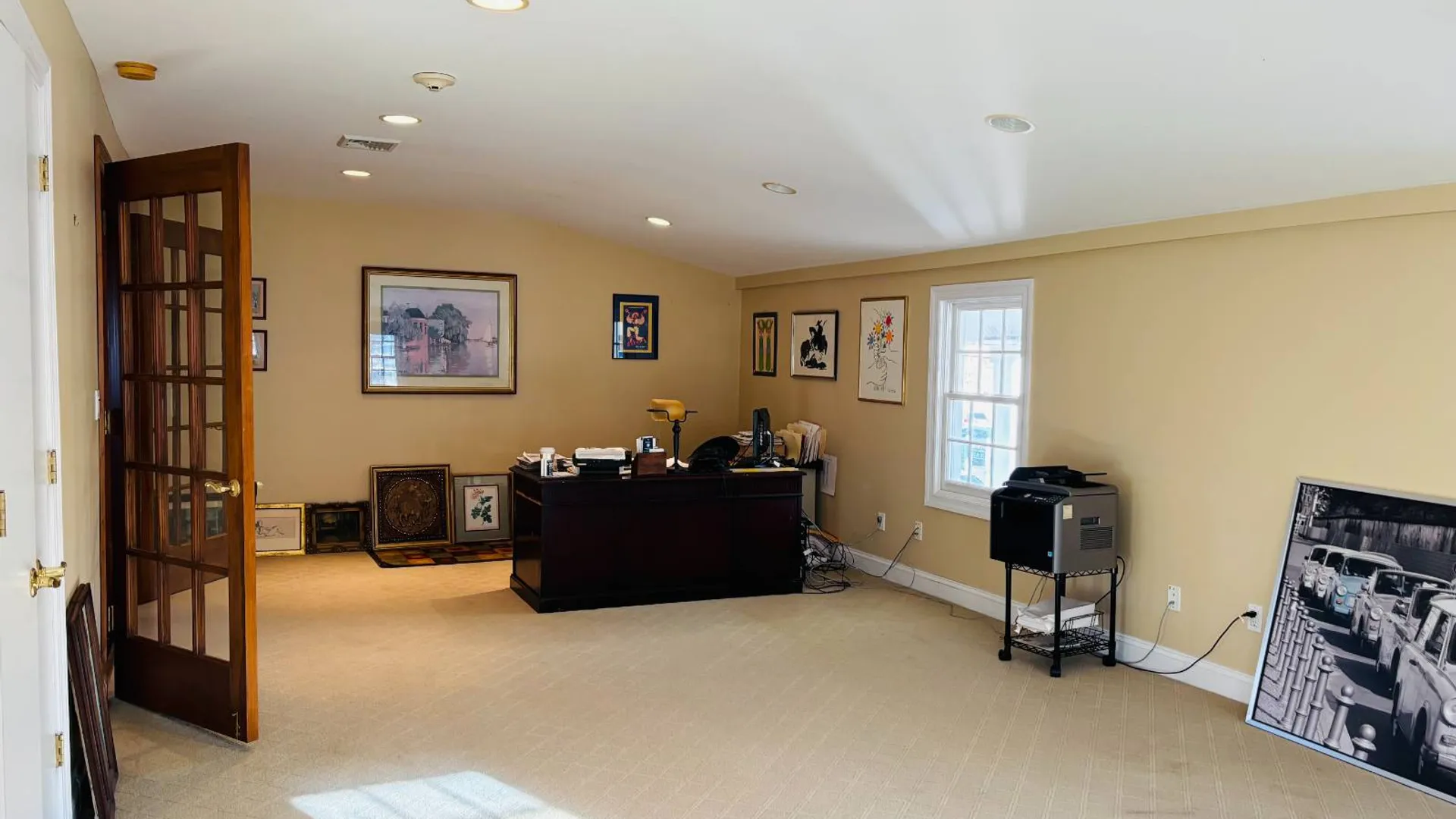Property at 1345 Old Northern Blvd, Roslyn, NY 11576 17