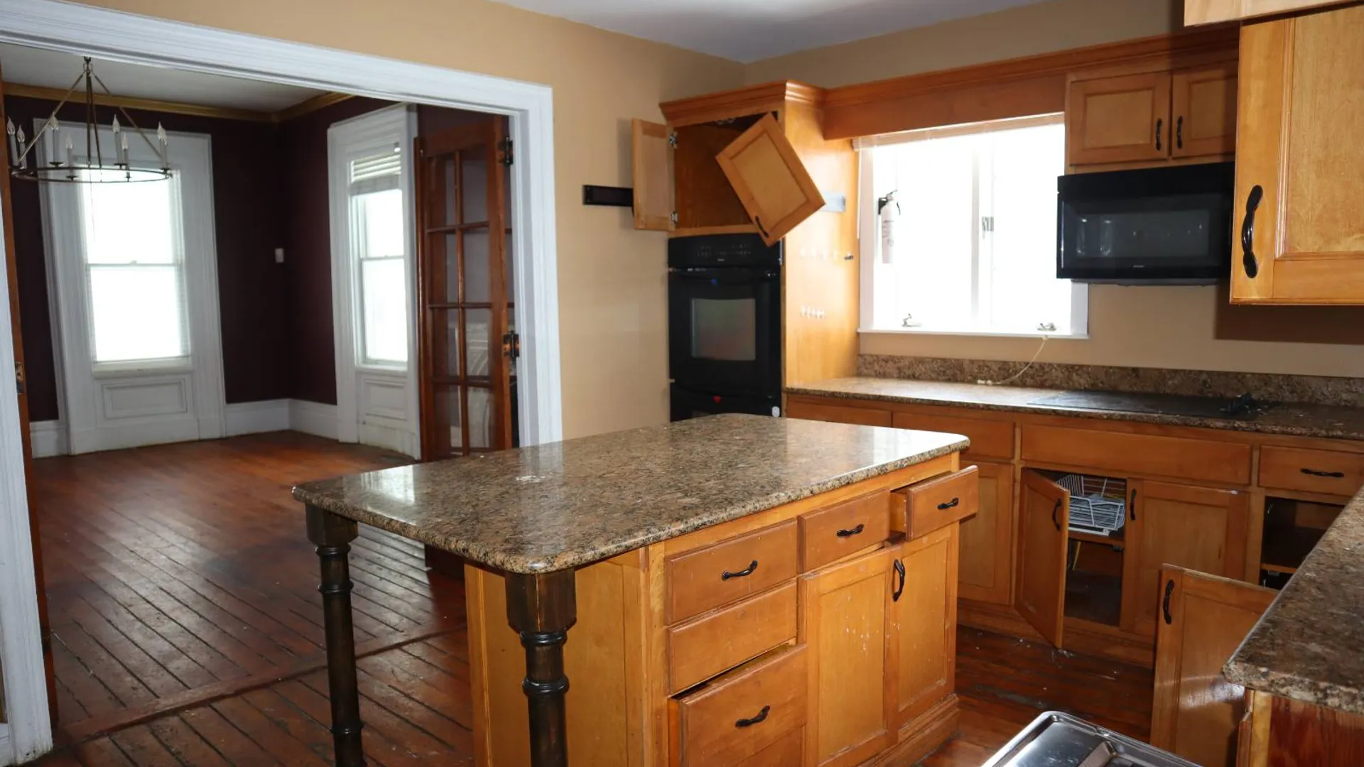 Property at 59 Otsego St, Canajoharie, NY 13317 10