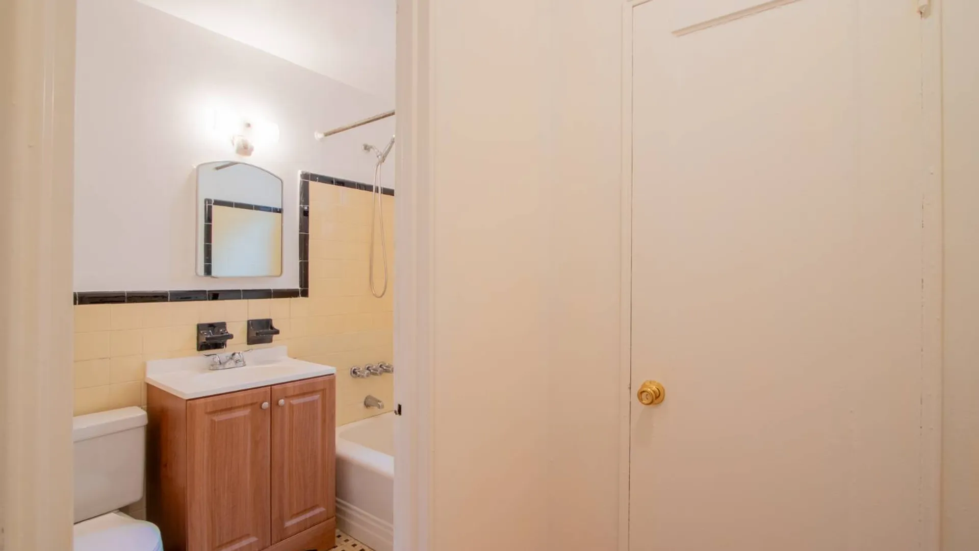 Property at 35 Oliver Street, Brooklyn, NY 11209 12