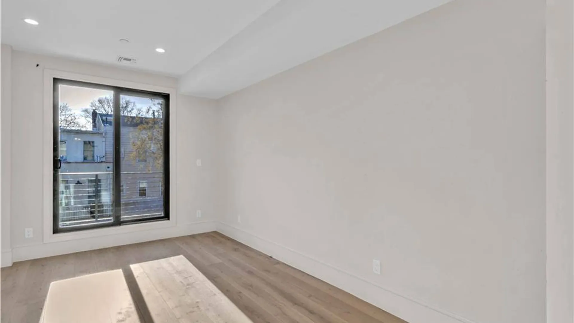 Property at 266 10th St, Brooklyn, NY 11215 11