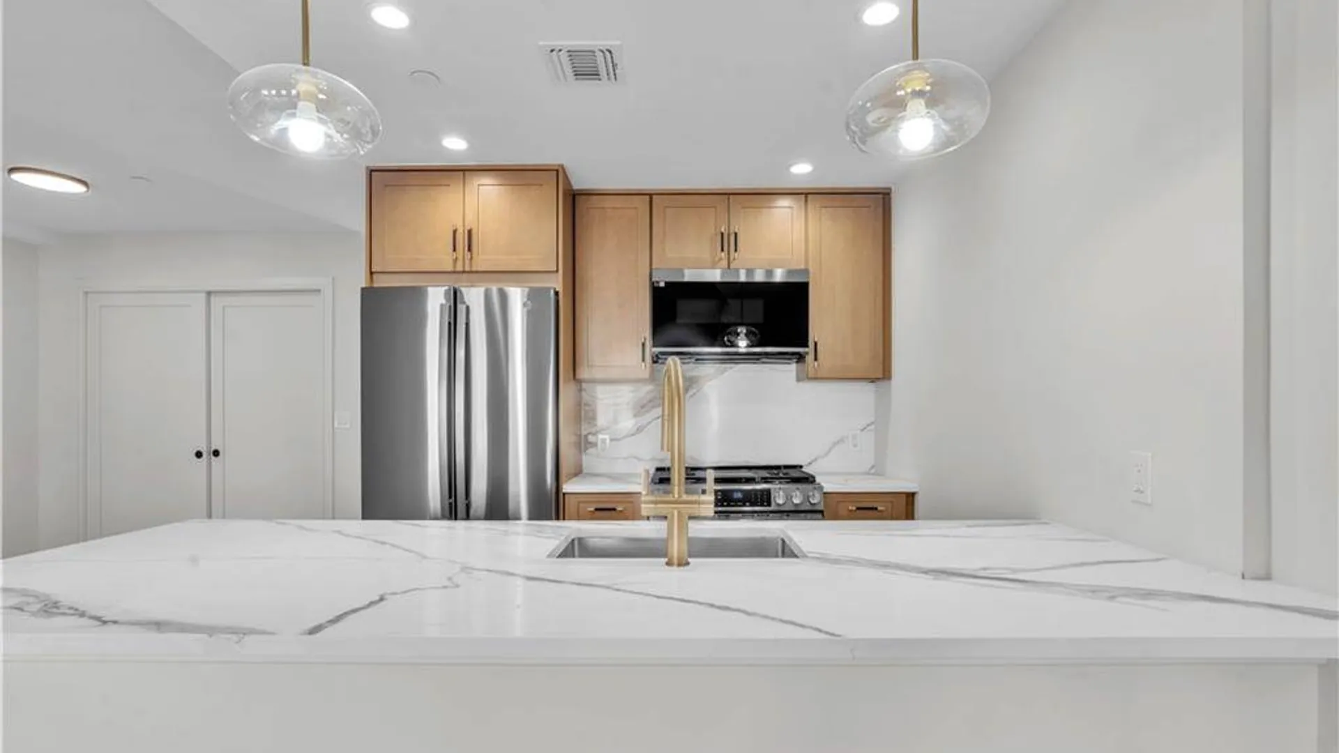 Property at 266 10th St, Brooklyn, NY 11215 5