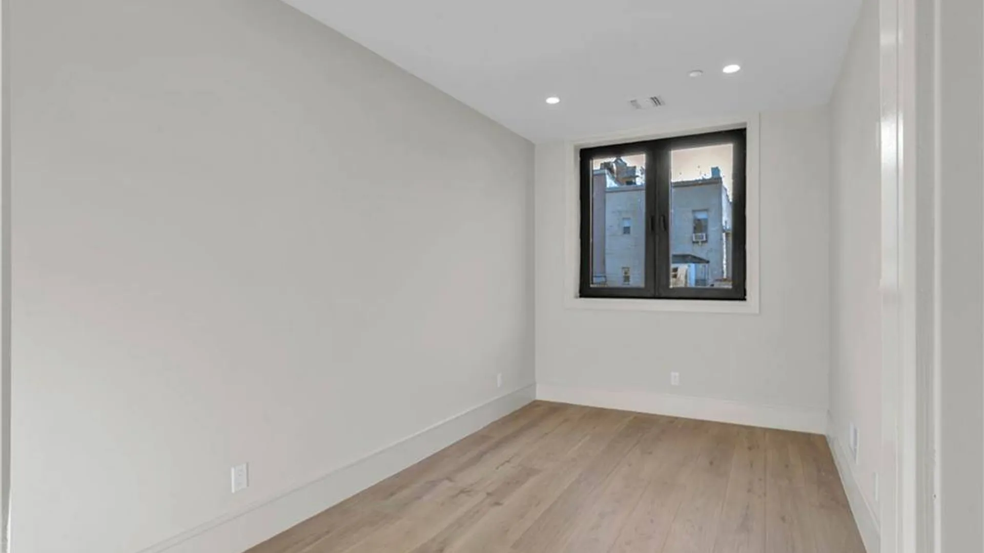 Property at 266 10th St, Brooklyn, NY 11215 9