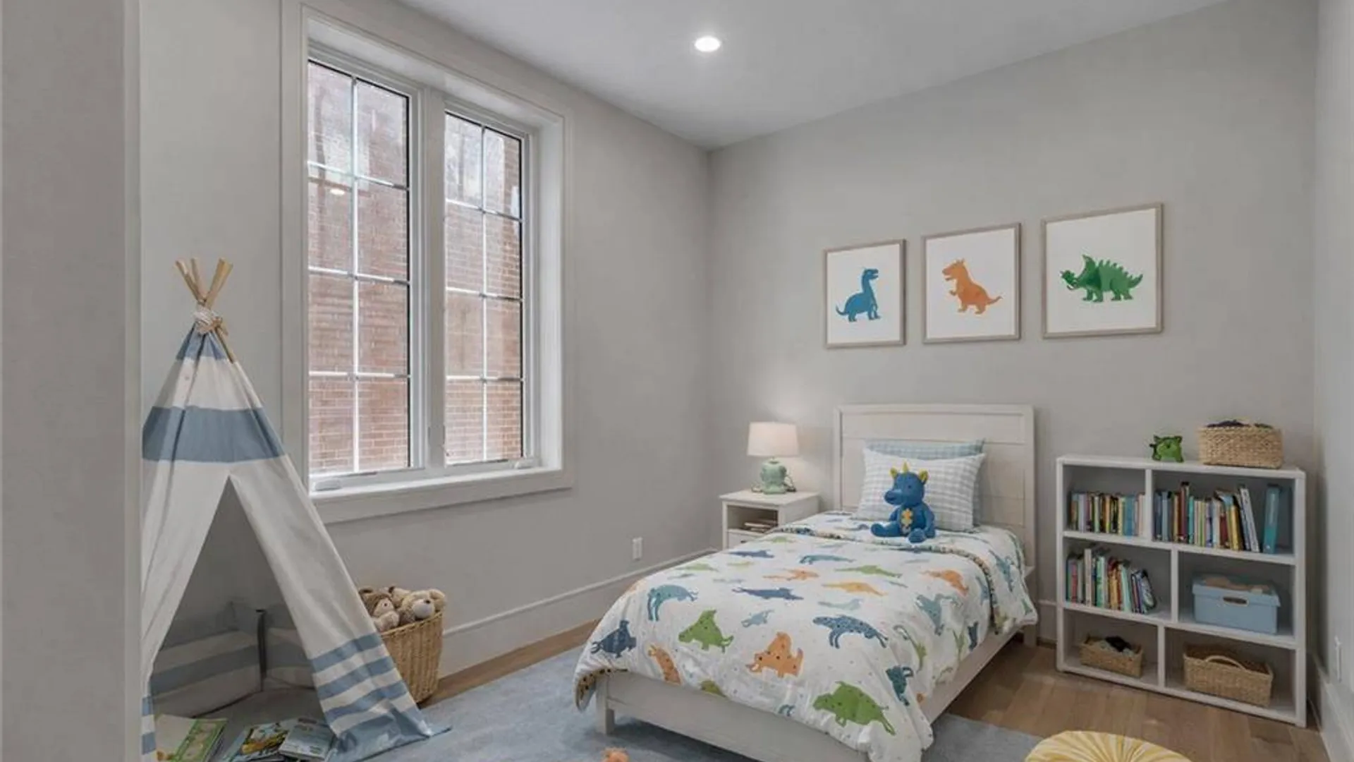 Property at 372 92nd St, Brooklyn, NY 11209 12