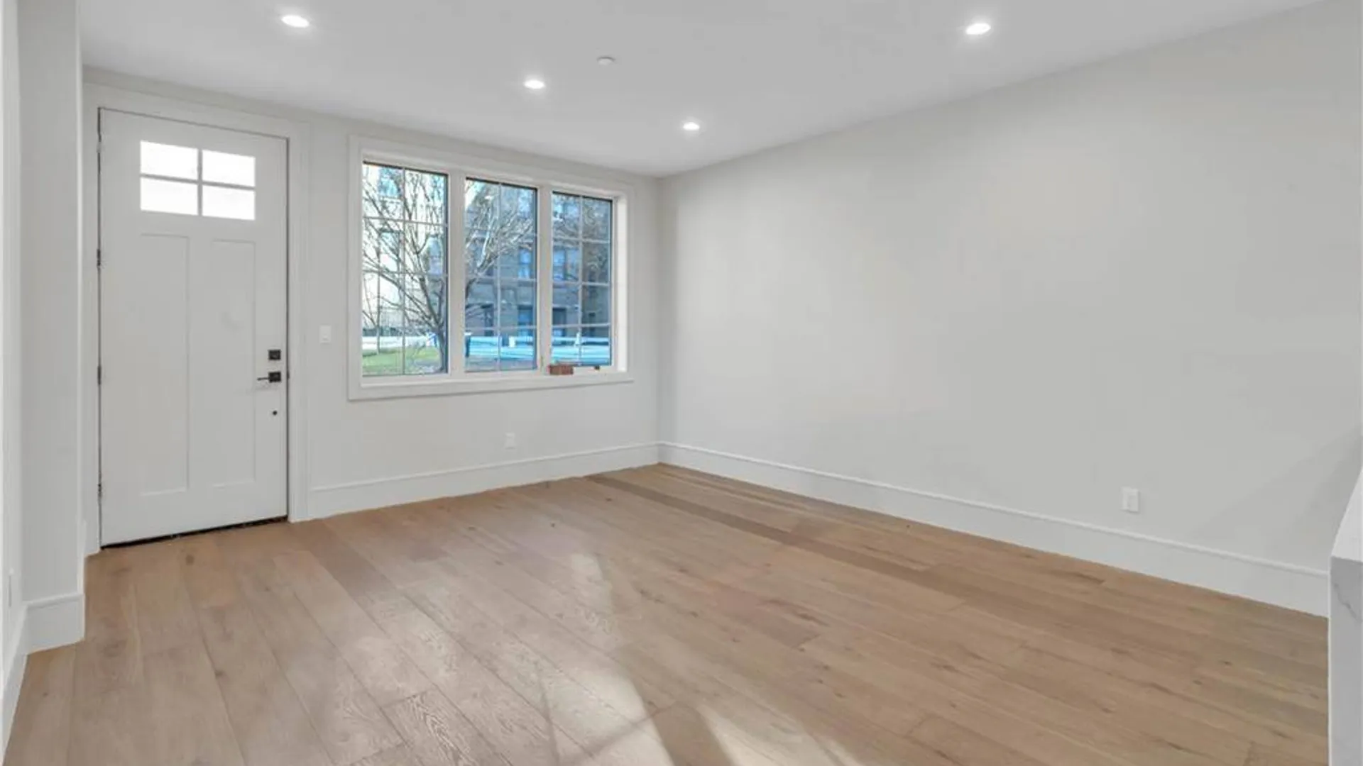 Property at 372 92nd St, Brooklyn, NY 11209 6
