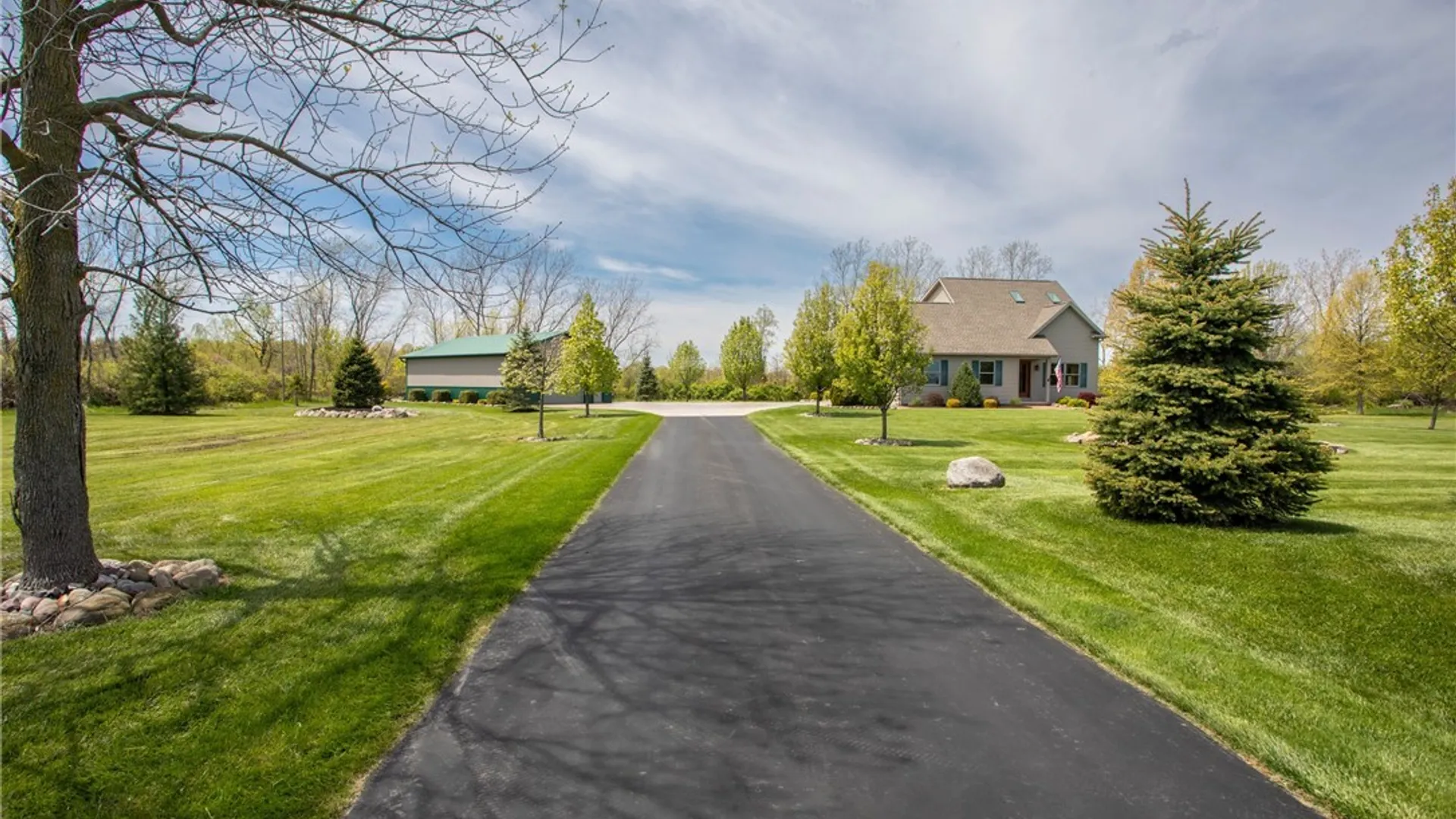 Property at 4444 Cambria Wilson Road, Cambria, NY 14094 37