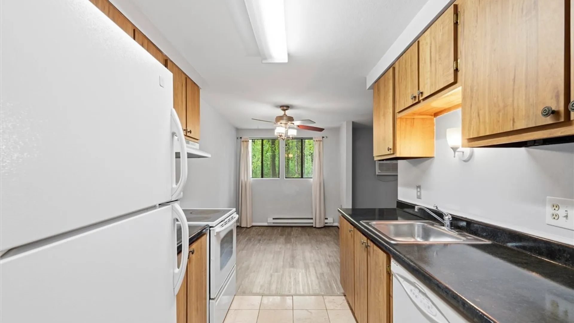 Property at 266 Watertree Drive, DeWitt, NY 13057 19