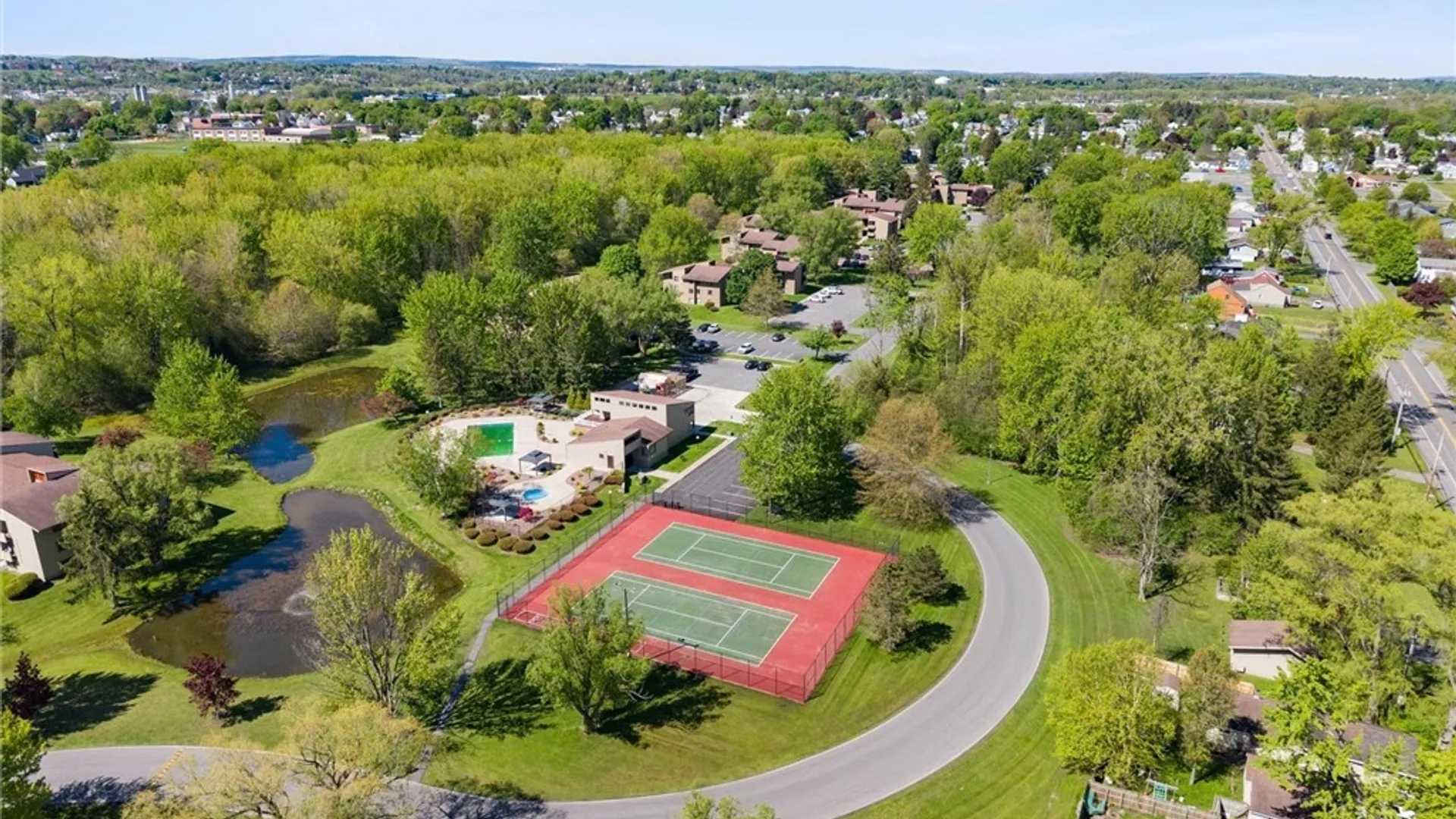 Property at 266 Watertree Drive, DeWitt, NY 13057 38