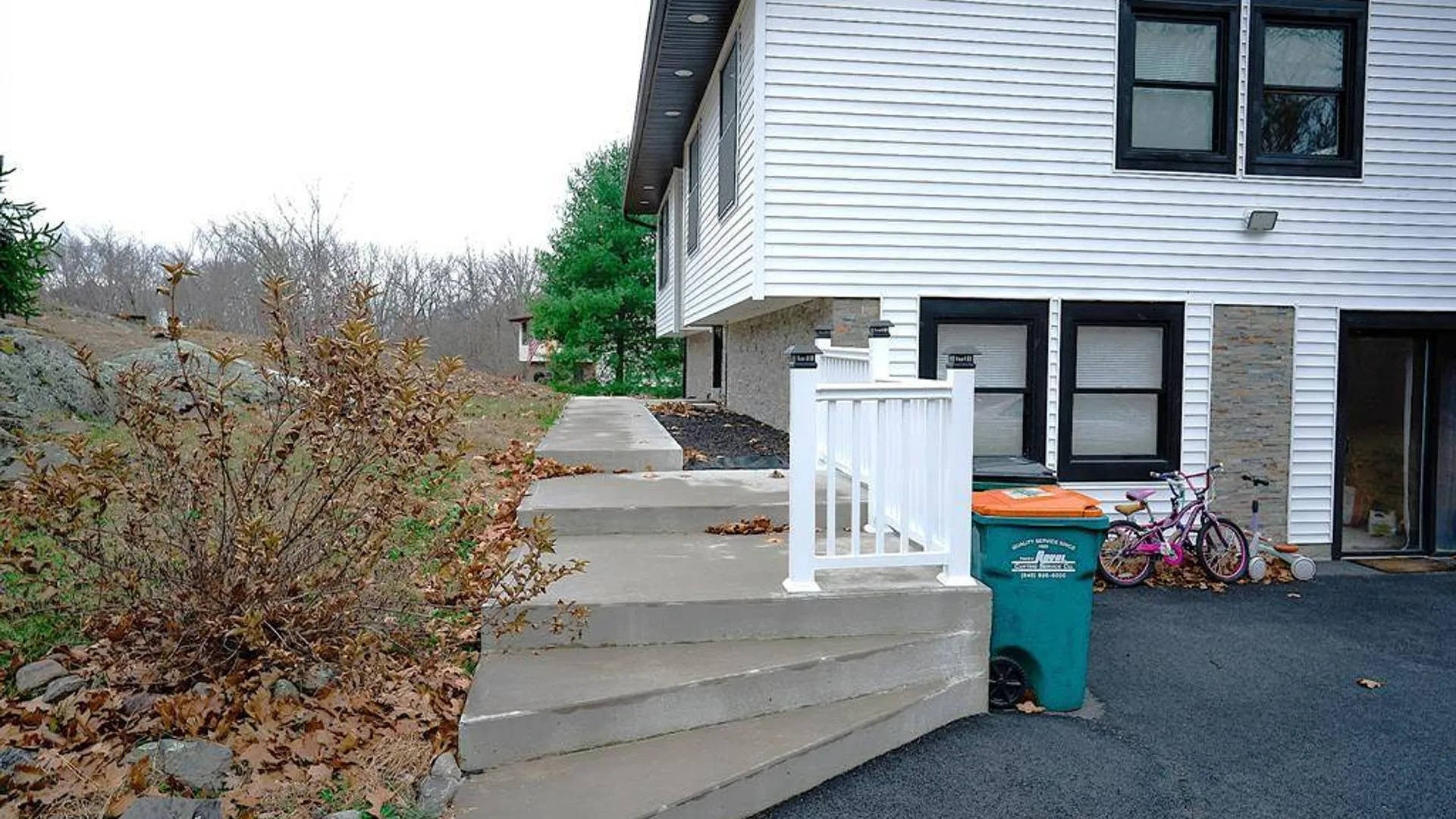 Property at 19 Rose Lane, Wappingers Falls, NY 12590 11