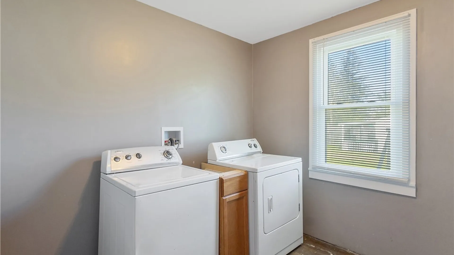 Property at 270 10th Street, Oswego, NY 13126 11